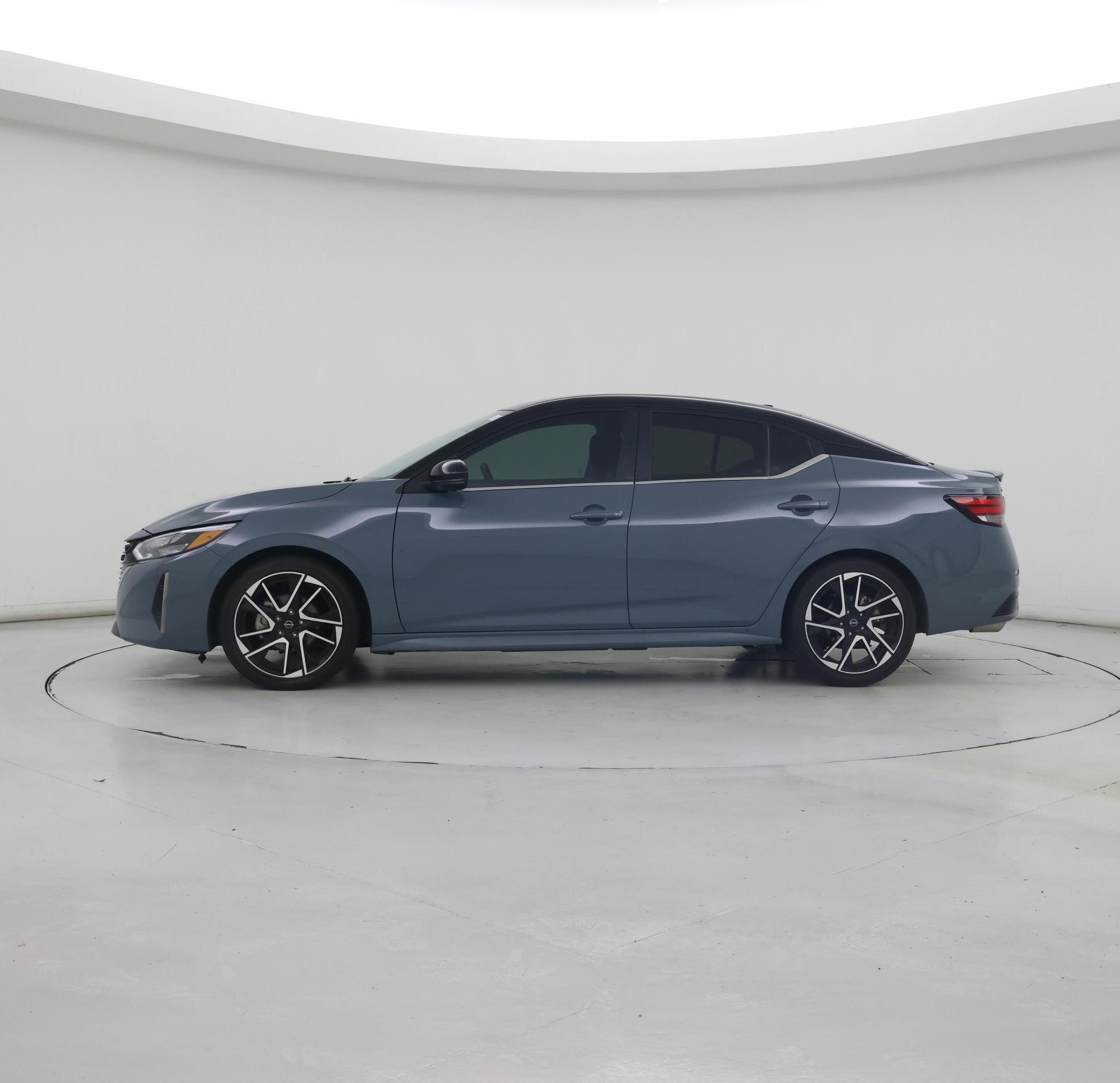 Thumbnail: 2025 Nissan Sentra - 3