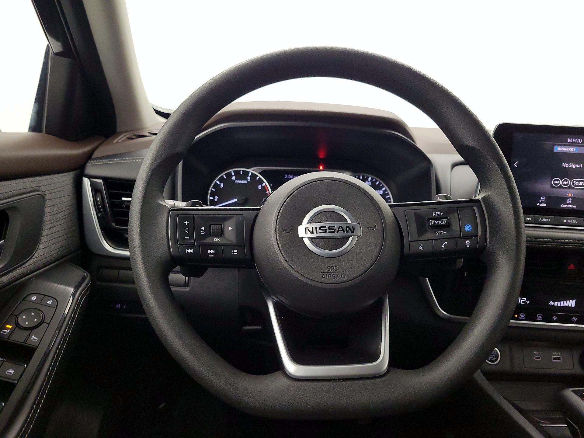 Thumbnail: 2021 Nissan Rogue - 10