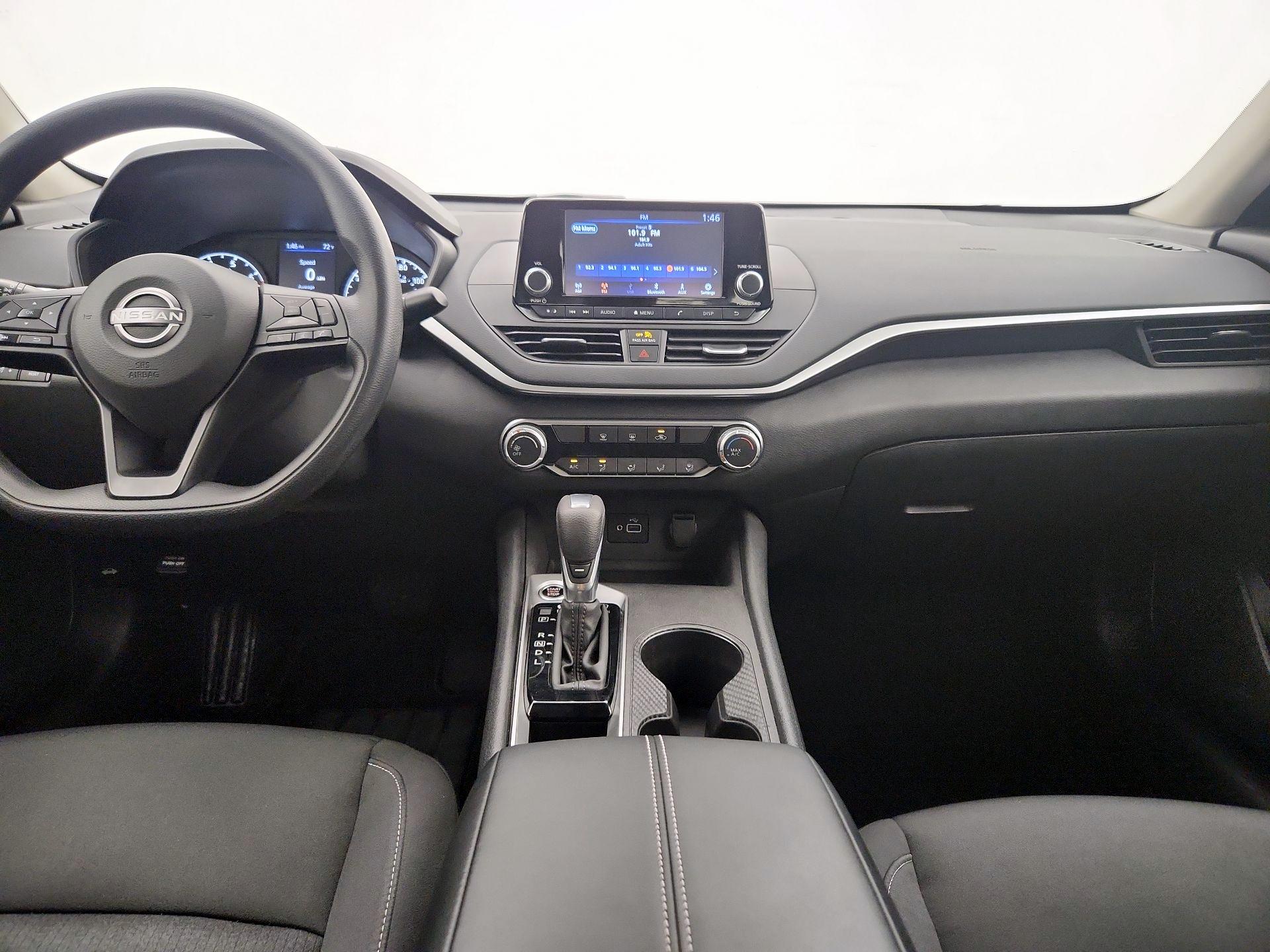 Thumbnail: 2023 Nissan Altima - 9