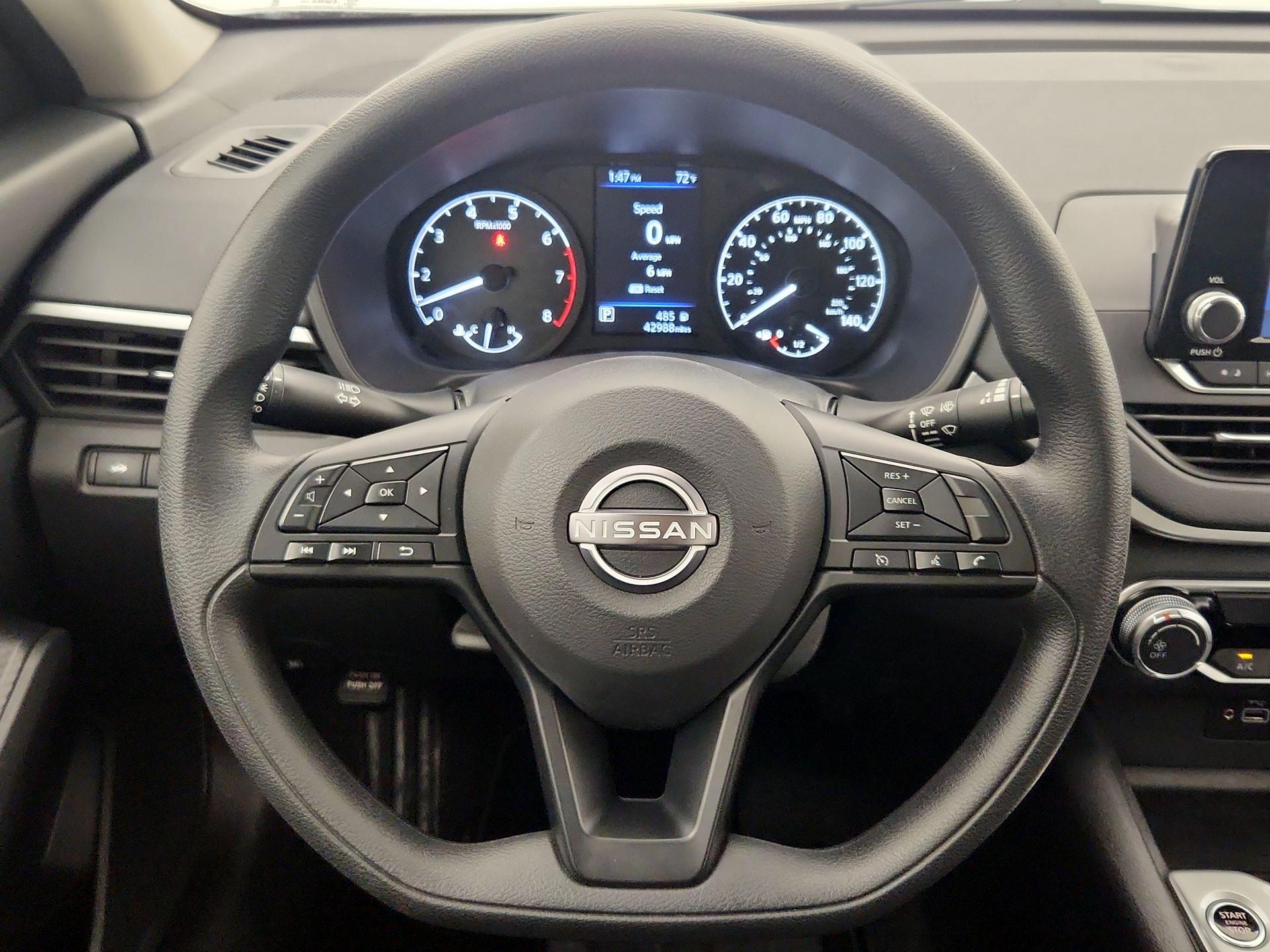 Thumbnail: 2023 Nissan Altima - 10