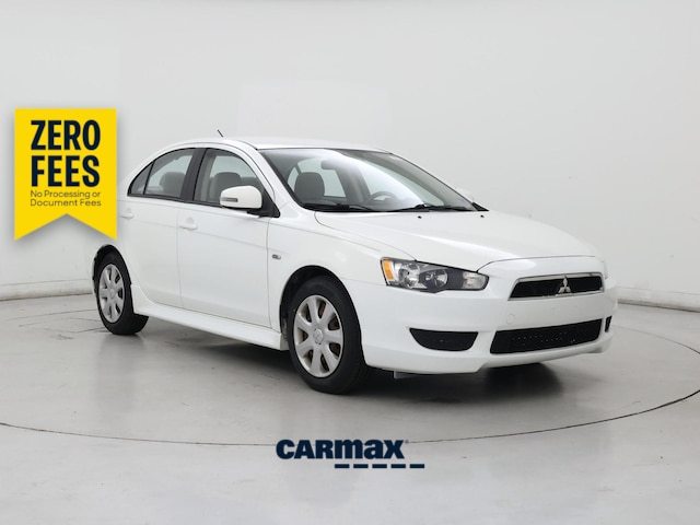White 2015 Mitsubishi Lancer ES FWD Sedan Front-Wheel Drive Manual