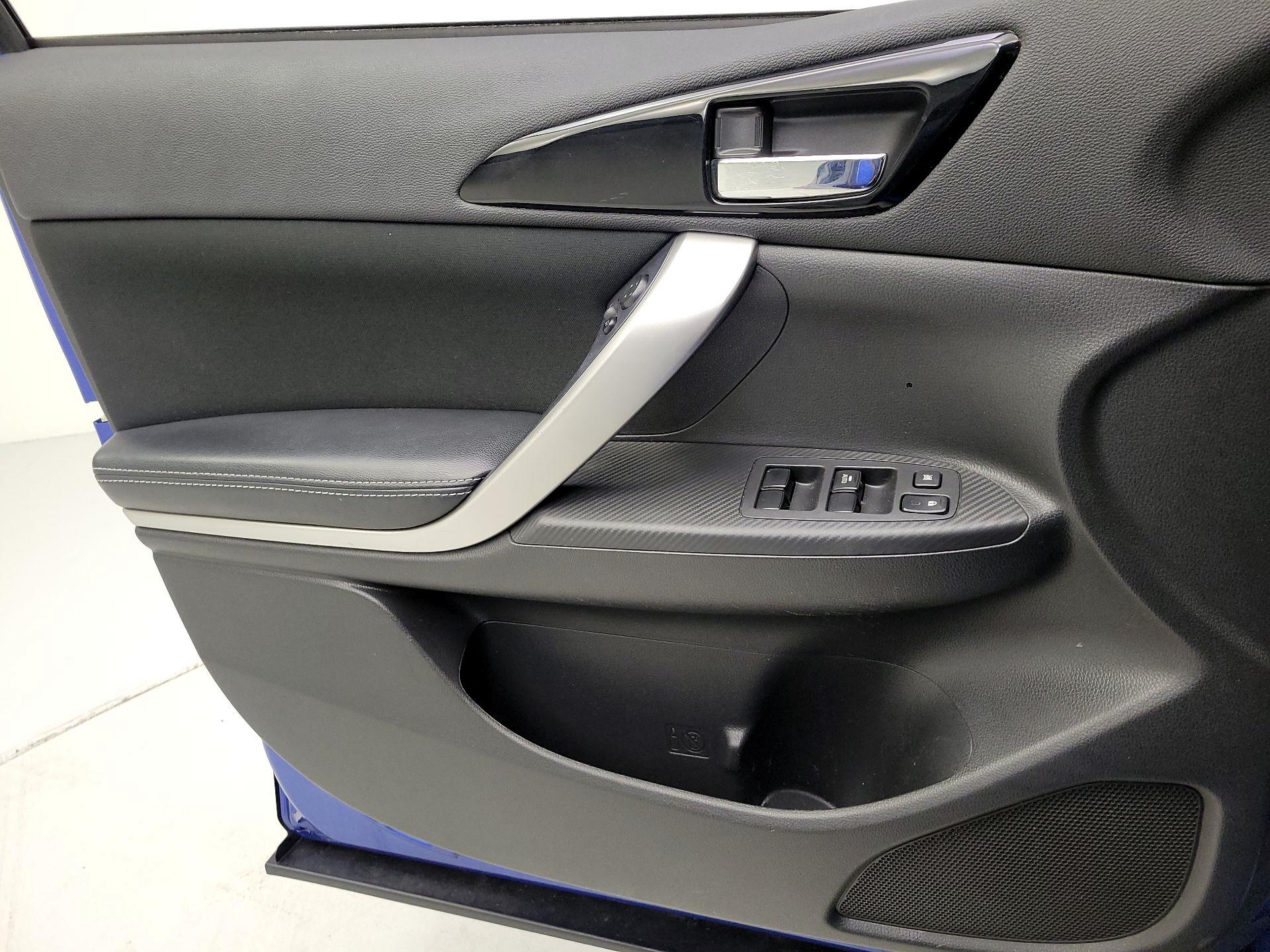 Thumbnail: 2019 Mitsubishi Eclipse Cross - 12