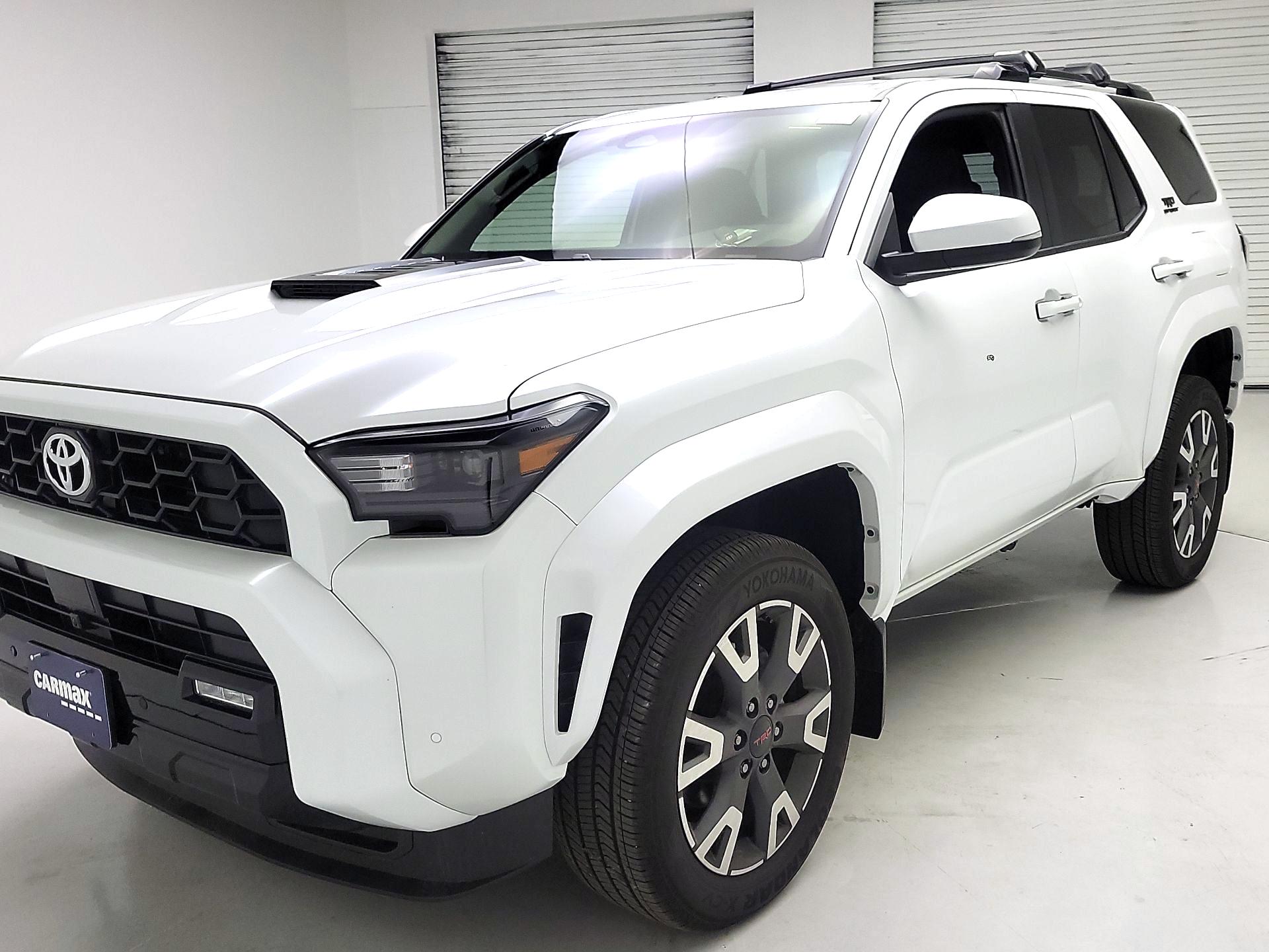 Thumbnail: 2025 Toyota 4Runner - 3