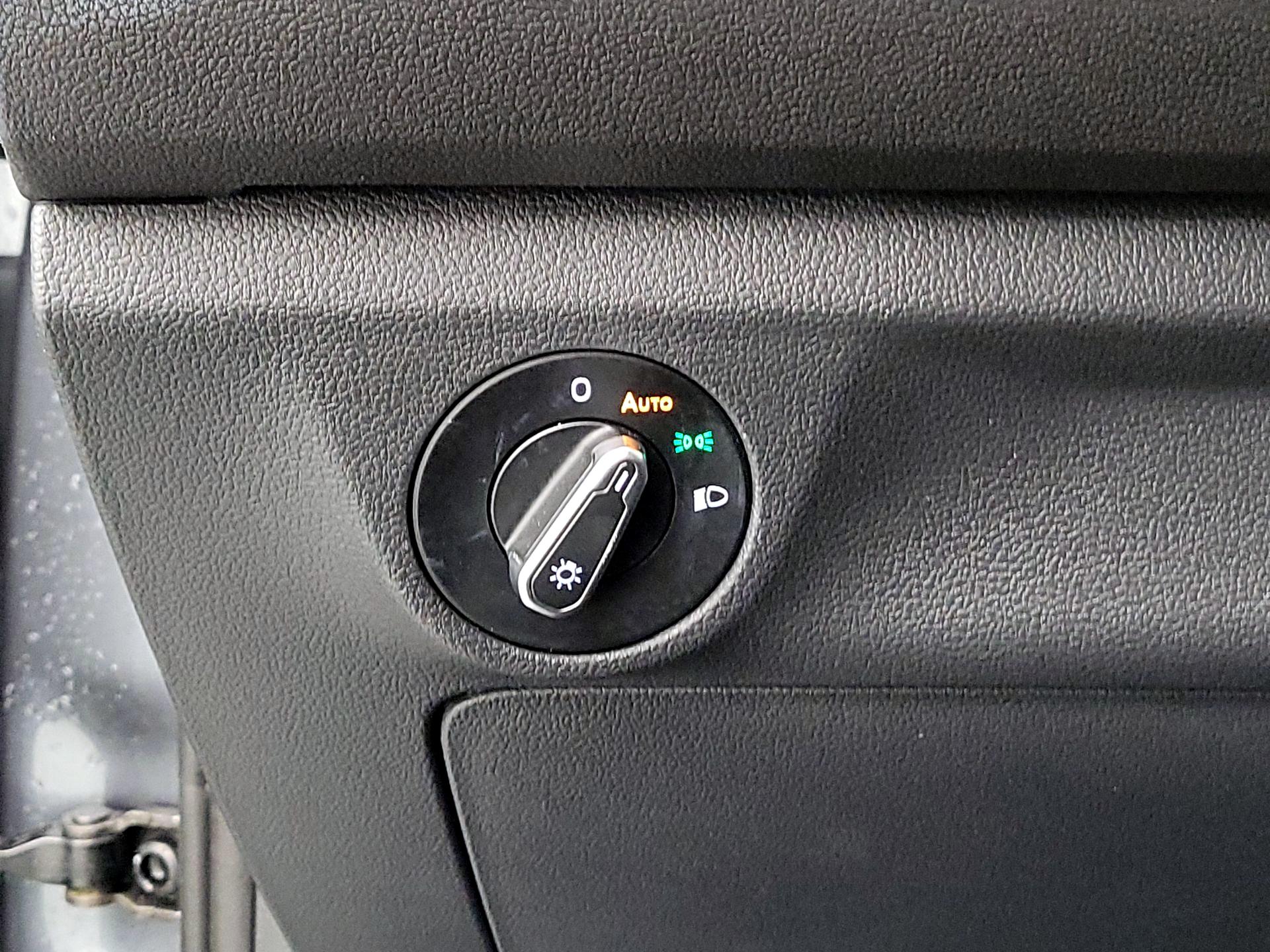 Thumbnail: 2024 Volkswagen Jetta - 13