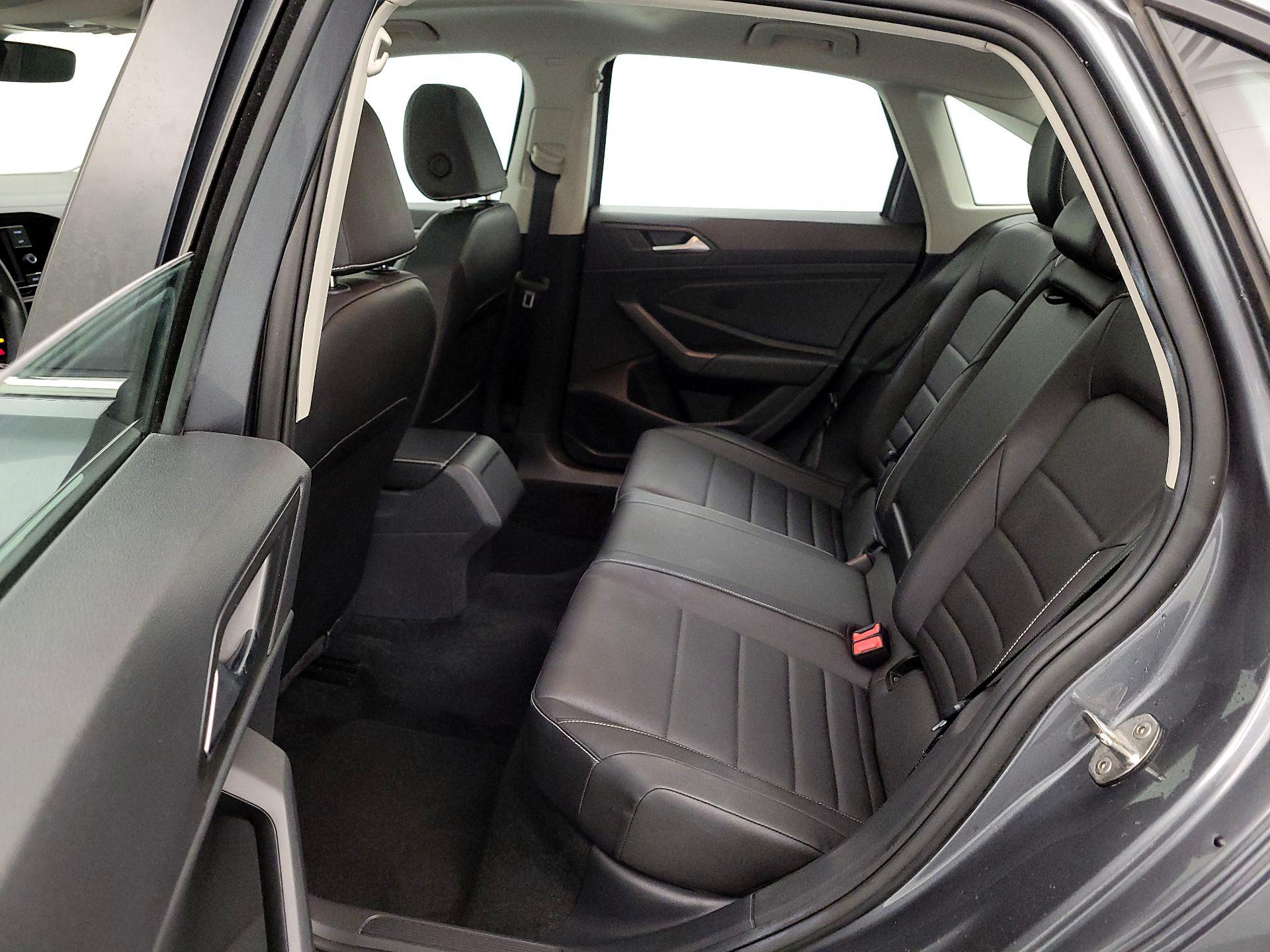 Thumbnail: 2024 Volkswagen Jetta - 20