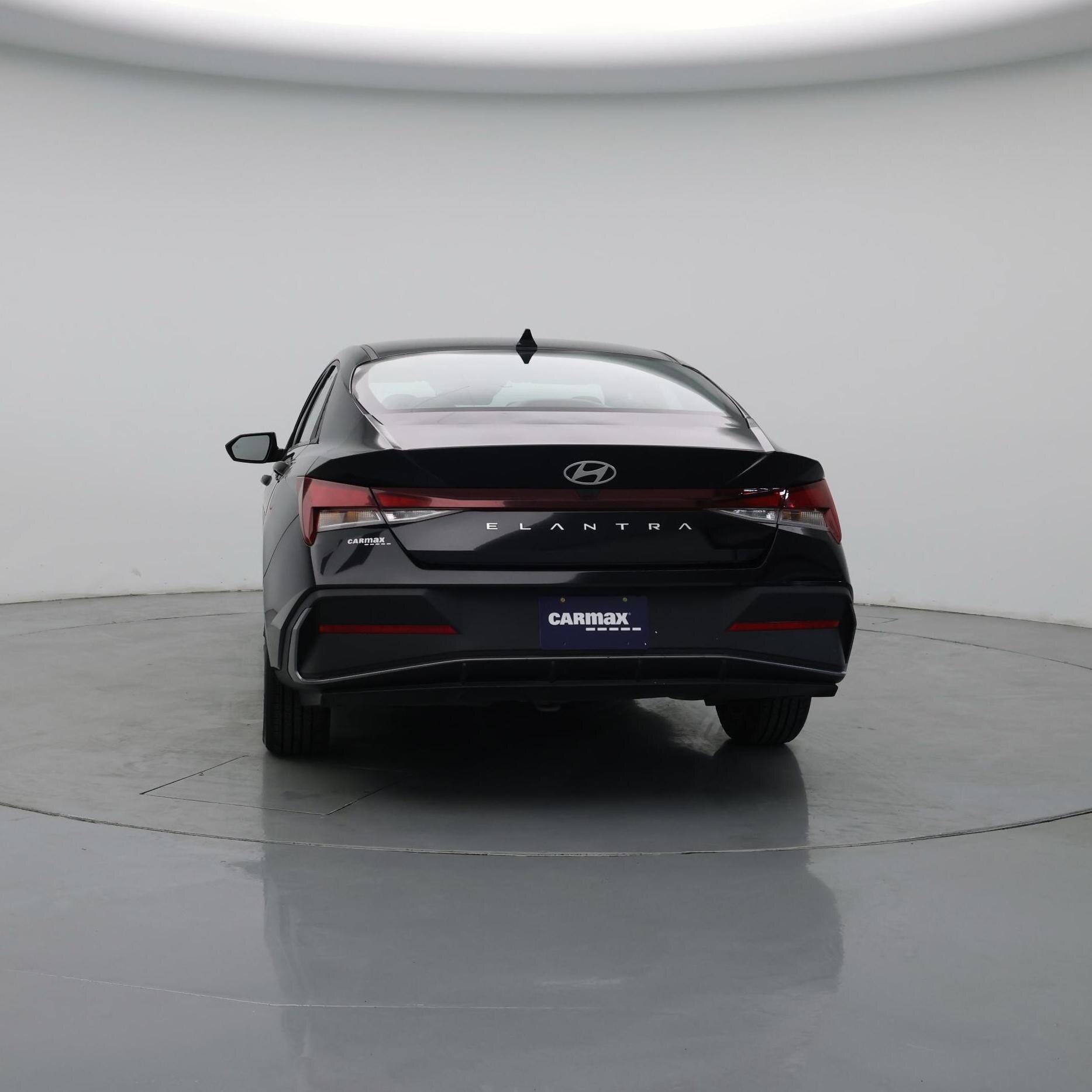 Thumbnail: 2024 Hyundai Elantra - 6