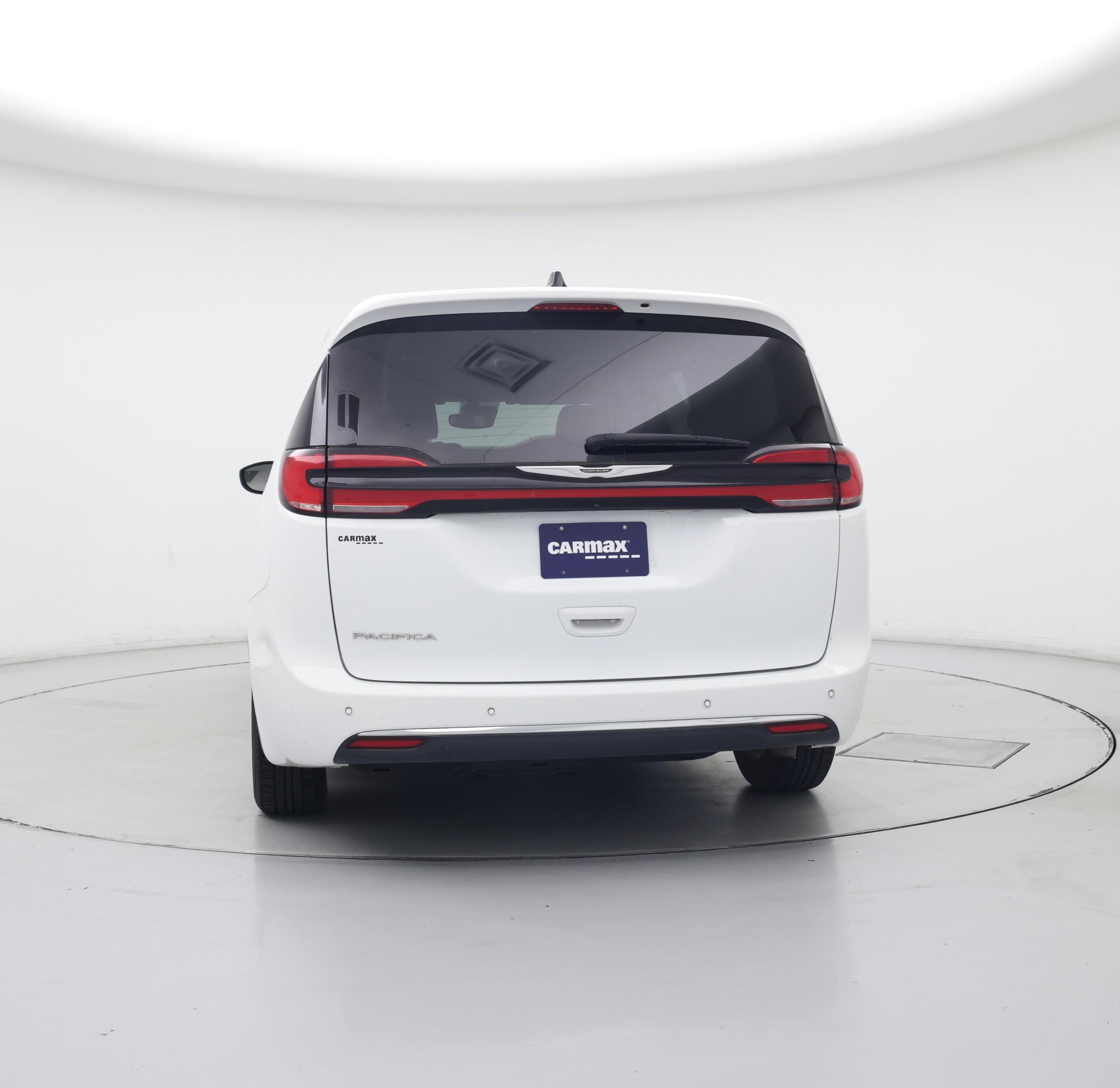 Thumbnail: 2023 Chrysler Pacifica - 6