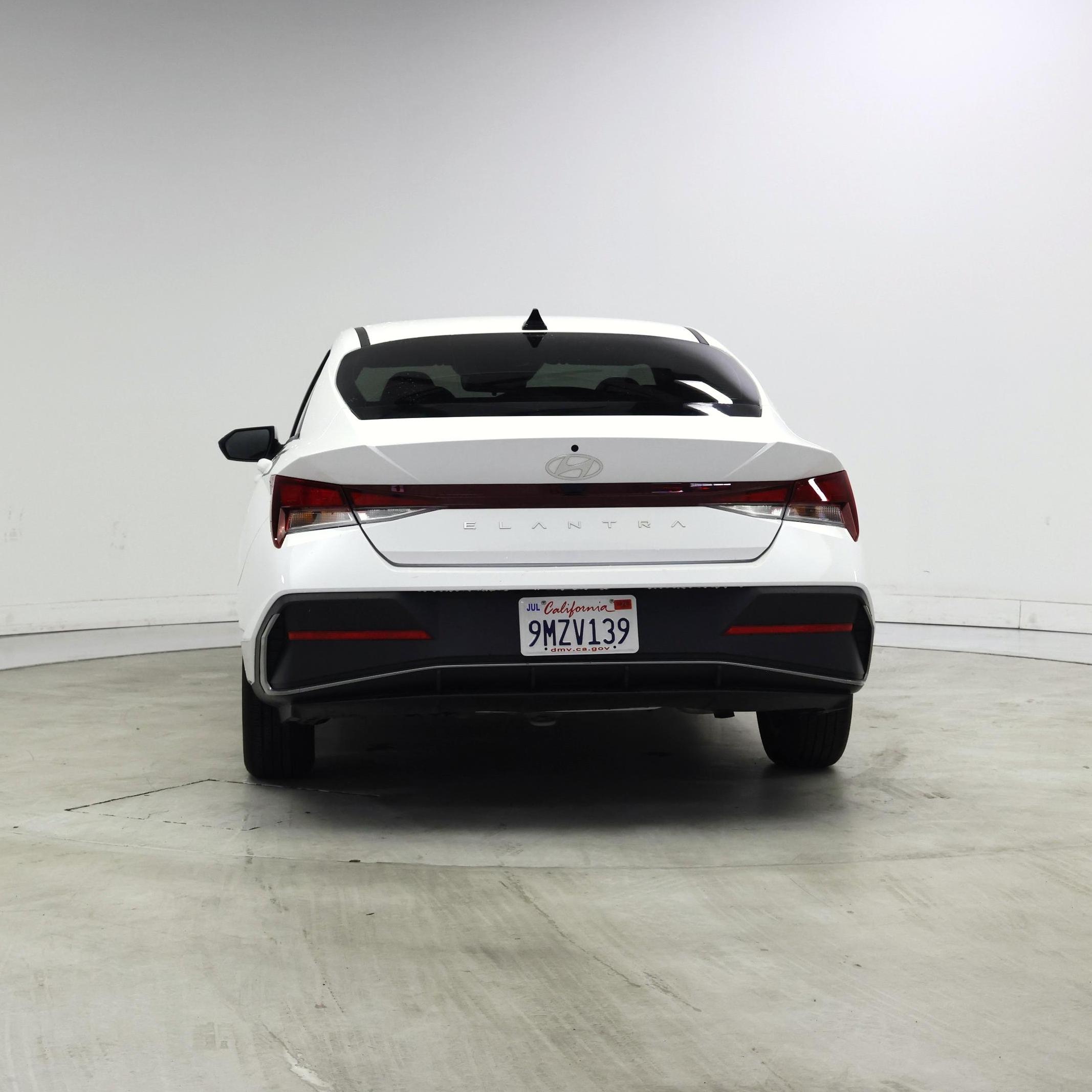 Thumbnail: 2024 Hyundai Elantra - 6