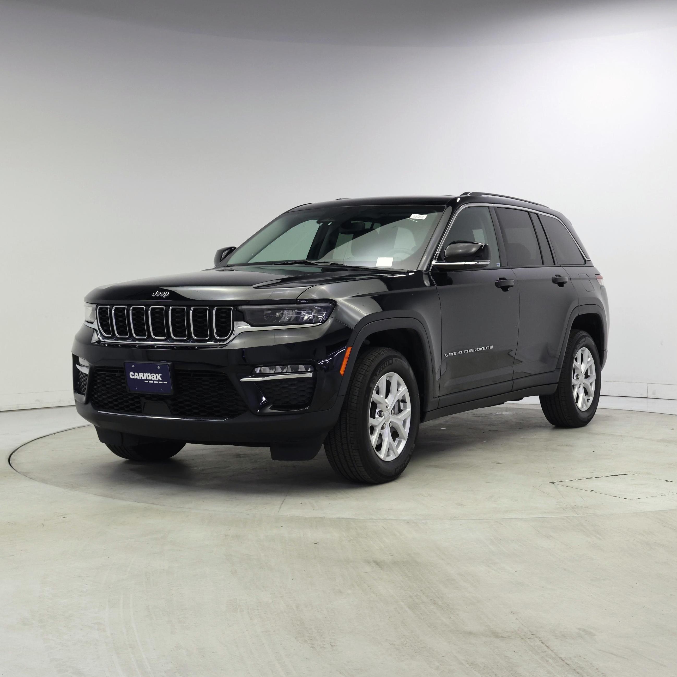 Thumbnail: 2023 Jeep Grand Cherokee - 4