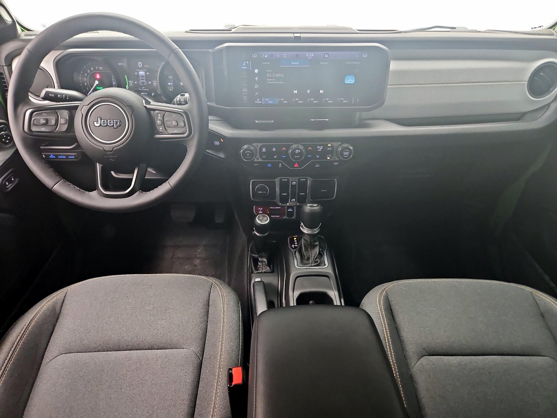 Thumbnail: 2025 Jeep Wrangler - 9