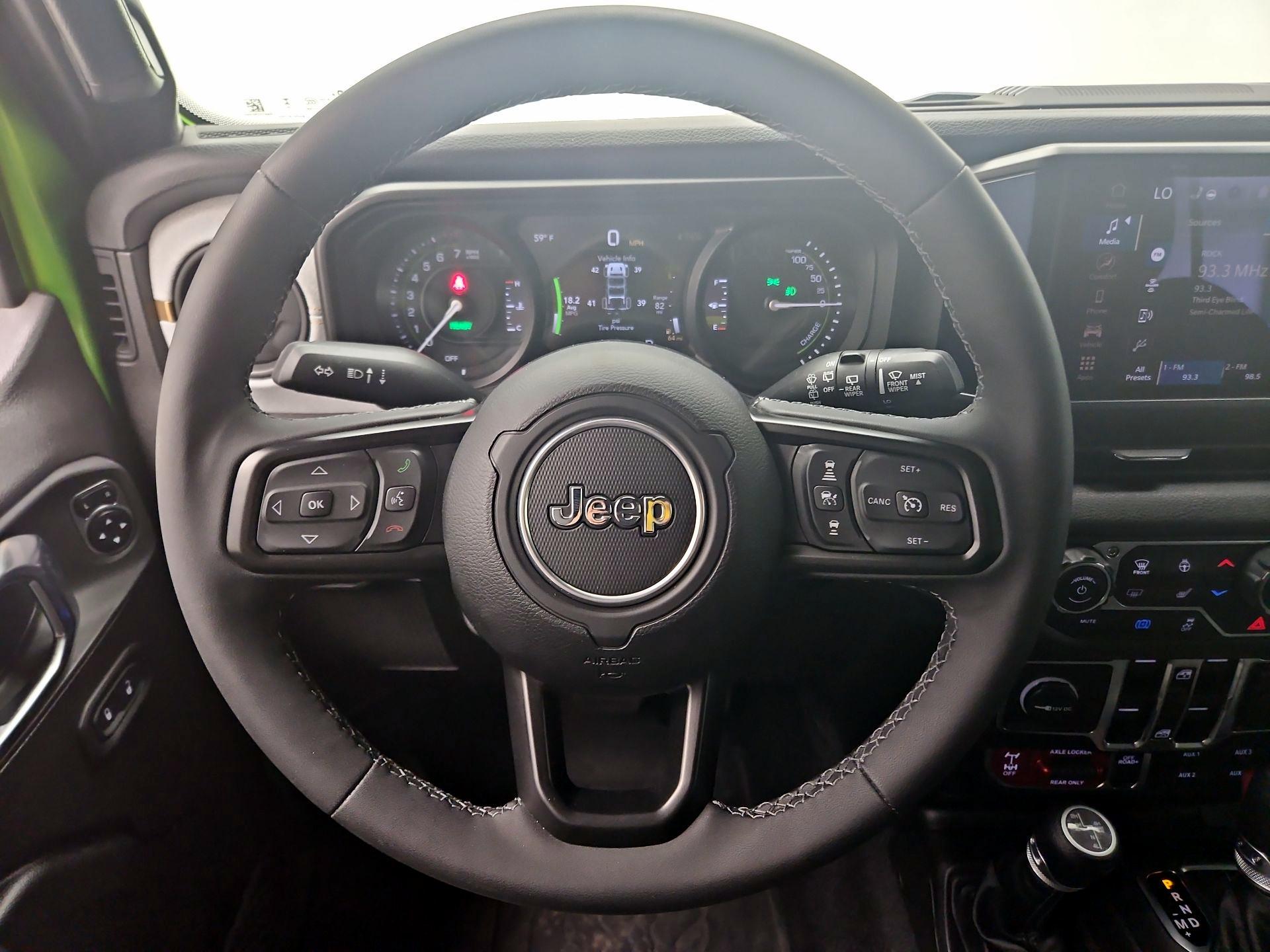 Thumbnail: 2025 Jeep Wrangler - 10