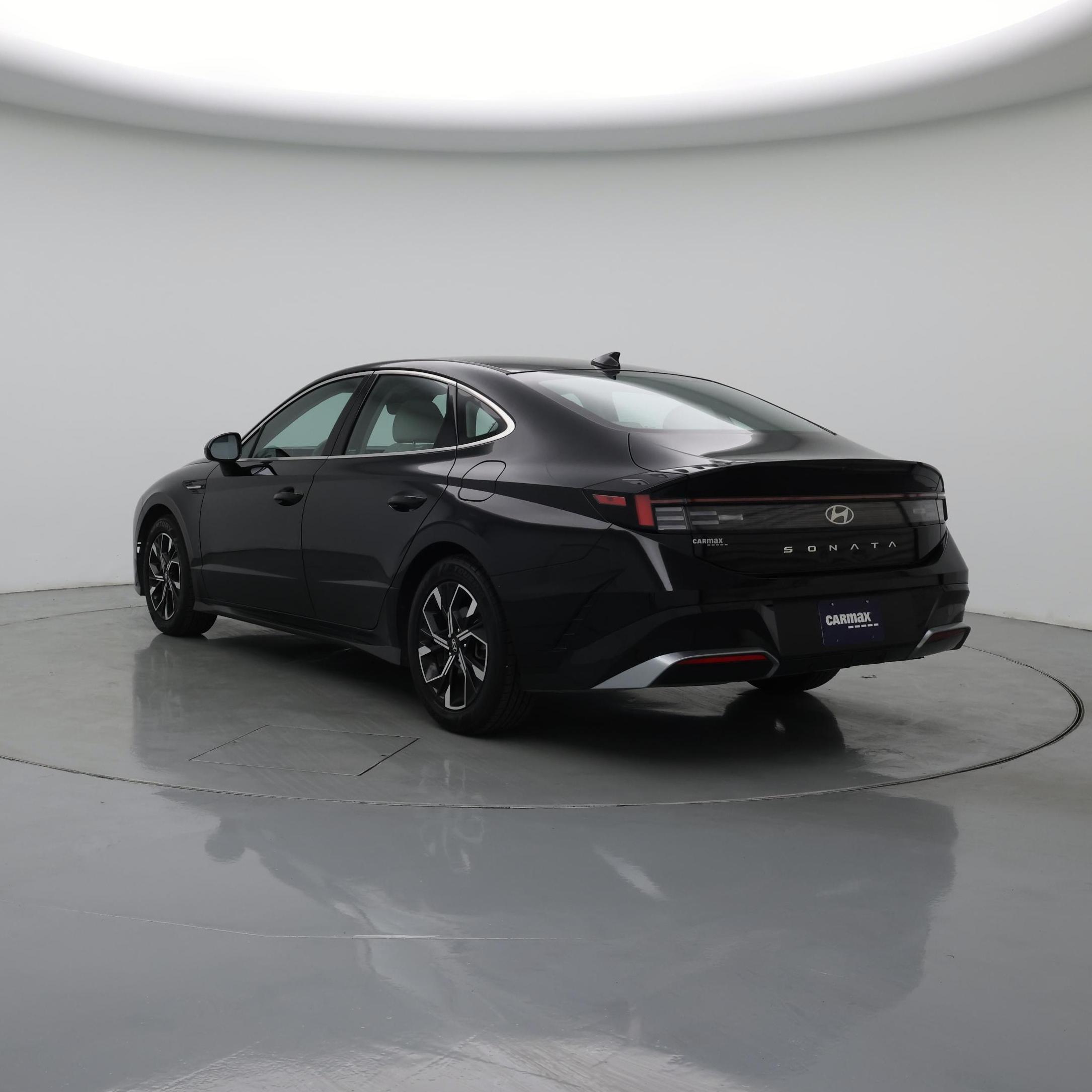 Thumbnail: 2025 Hyundai Sonata - 2