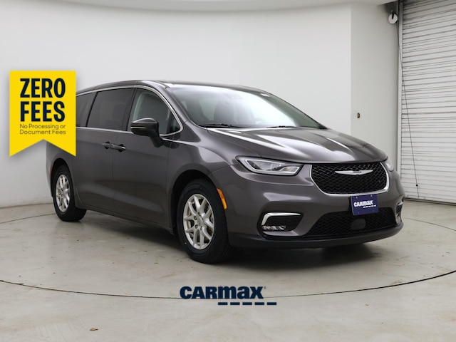 Gray 2023 Chrysler Pacifica Minivan Front-Wheel Drive Automatic