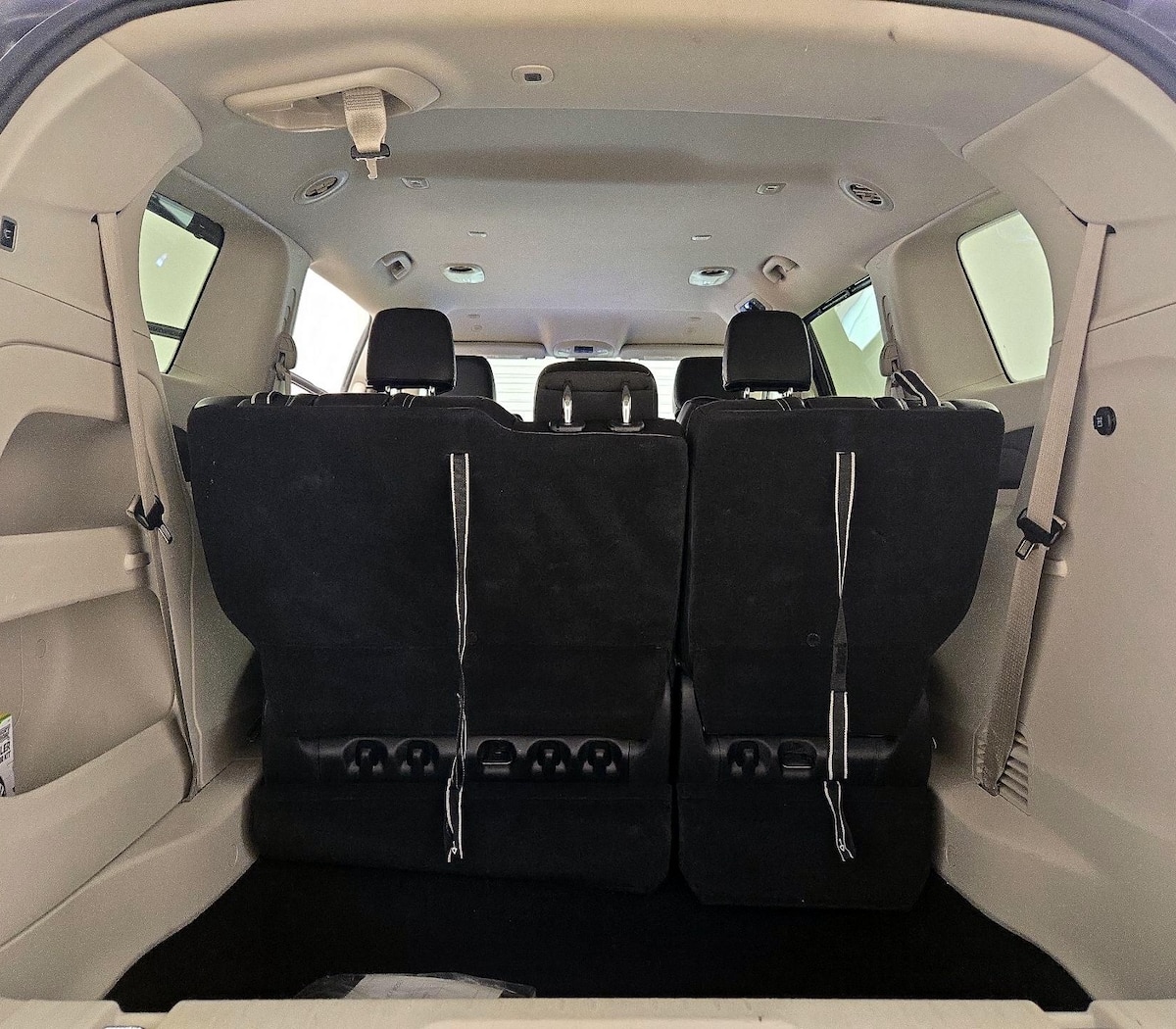 Trunk/Cargo (Seats Up)
