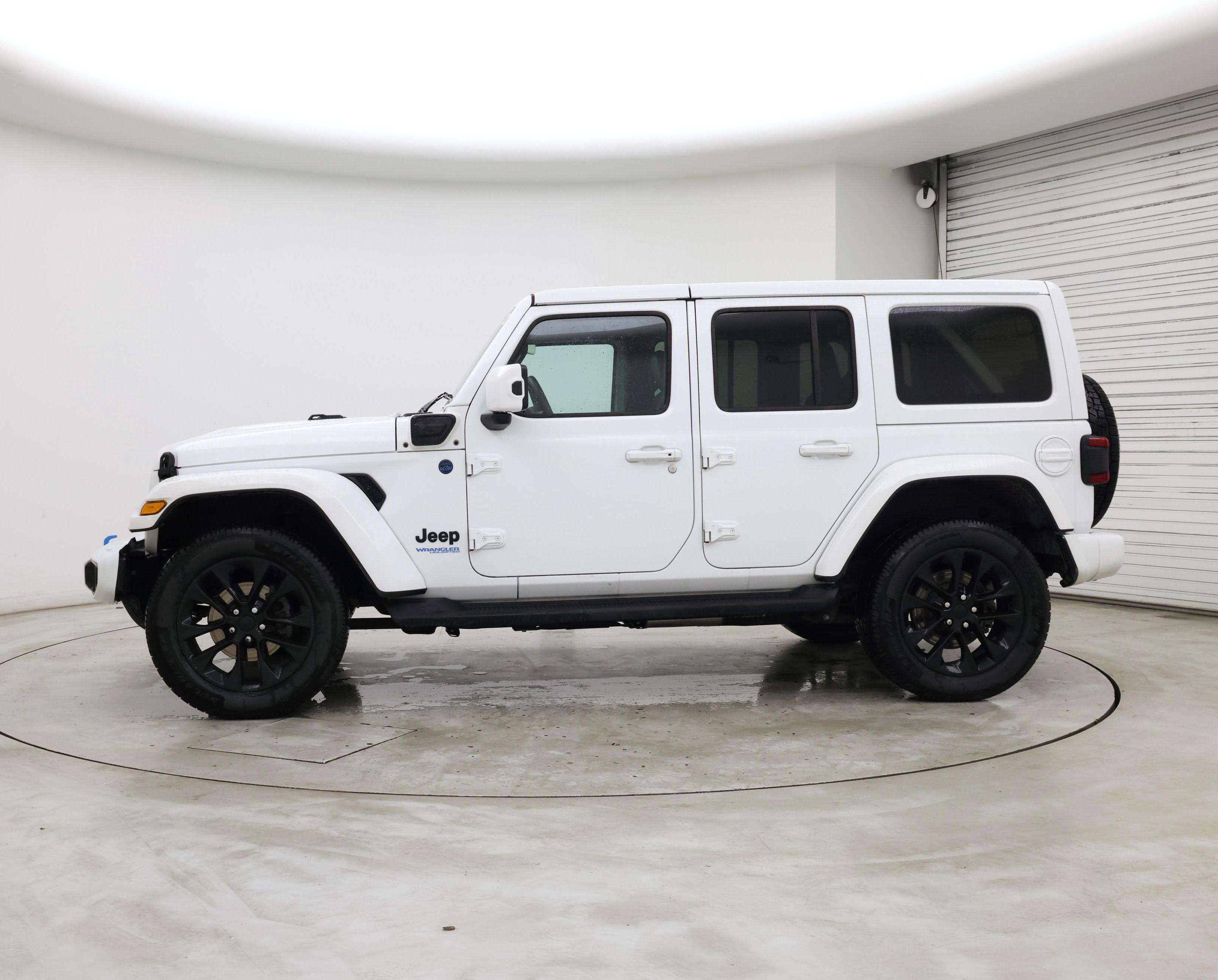 Thumbnail: 2021 Jeep Wrangler - 3