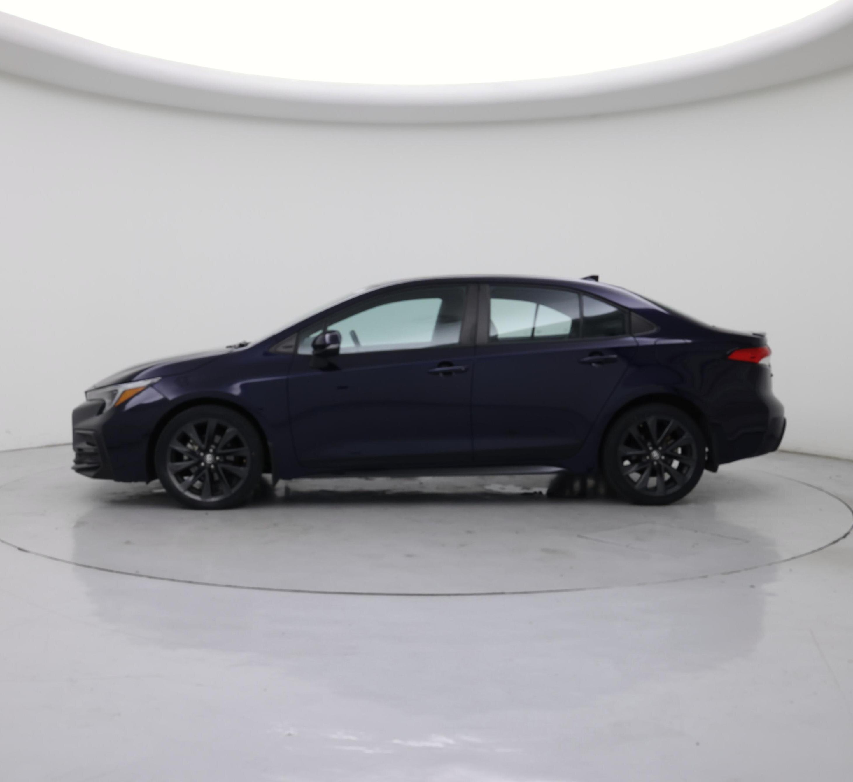 Thumbnail: 2023 Toyota Corolla - 3