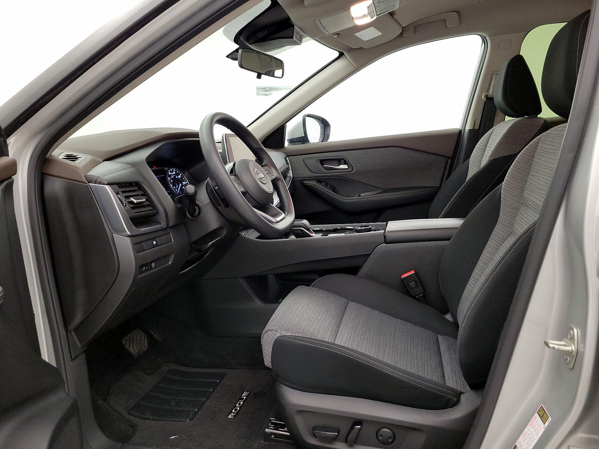 Thumbnail: 2023 Nissan Rogue - 11