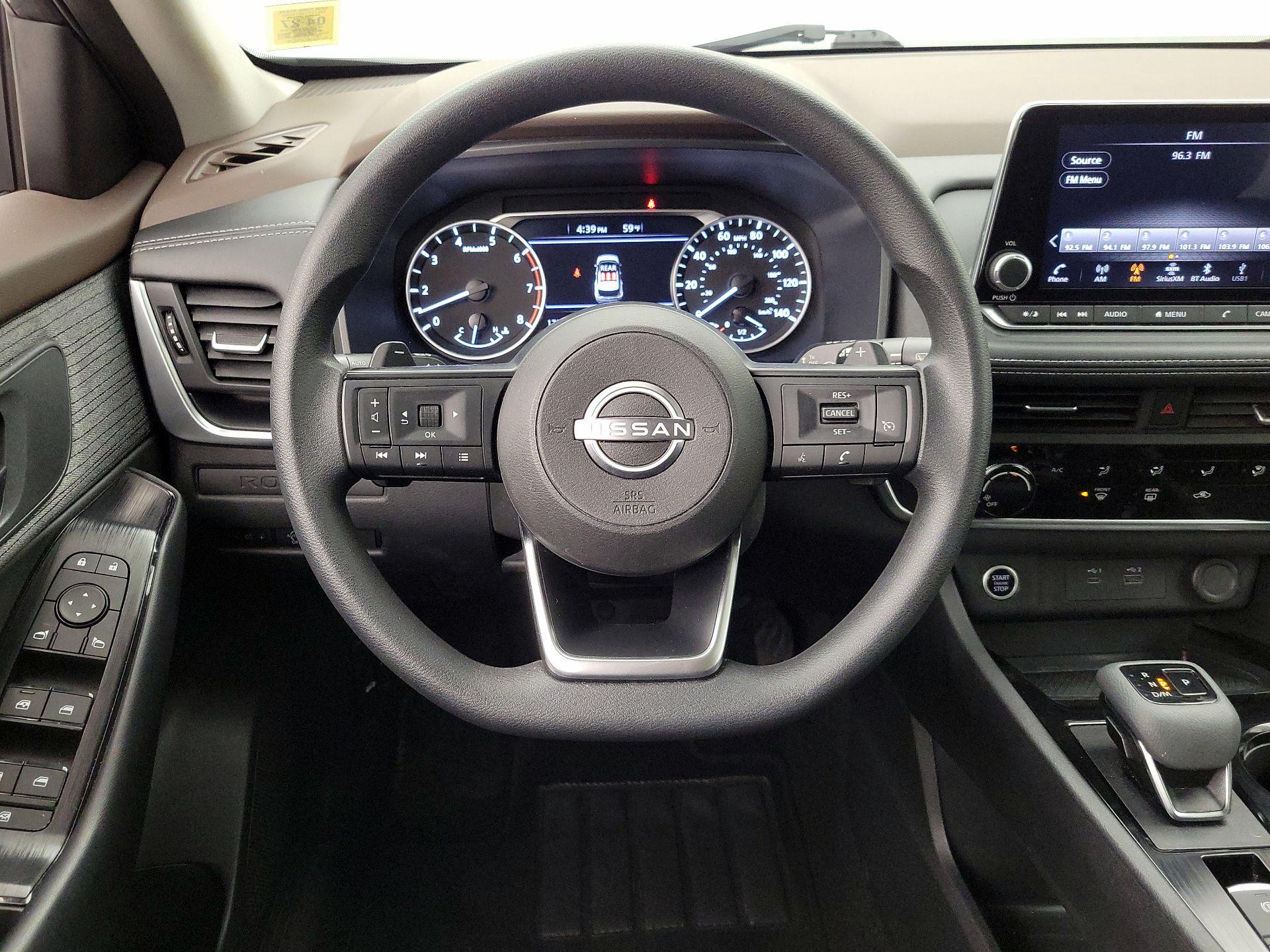 Thumbnail: 2023 Nissan Rogue - 10