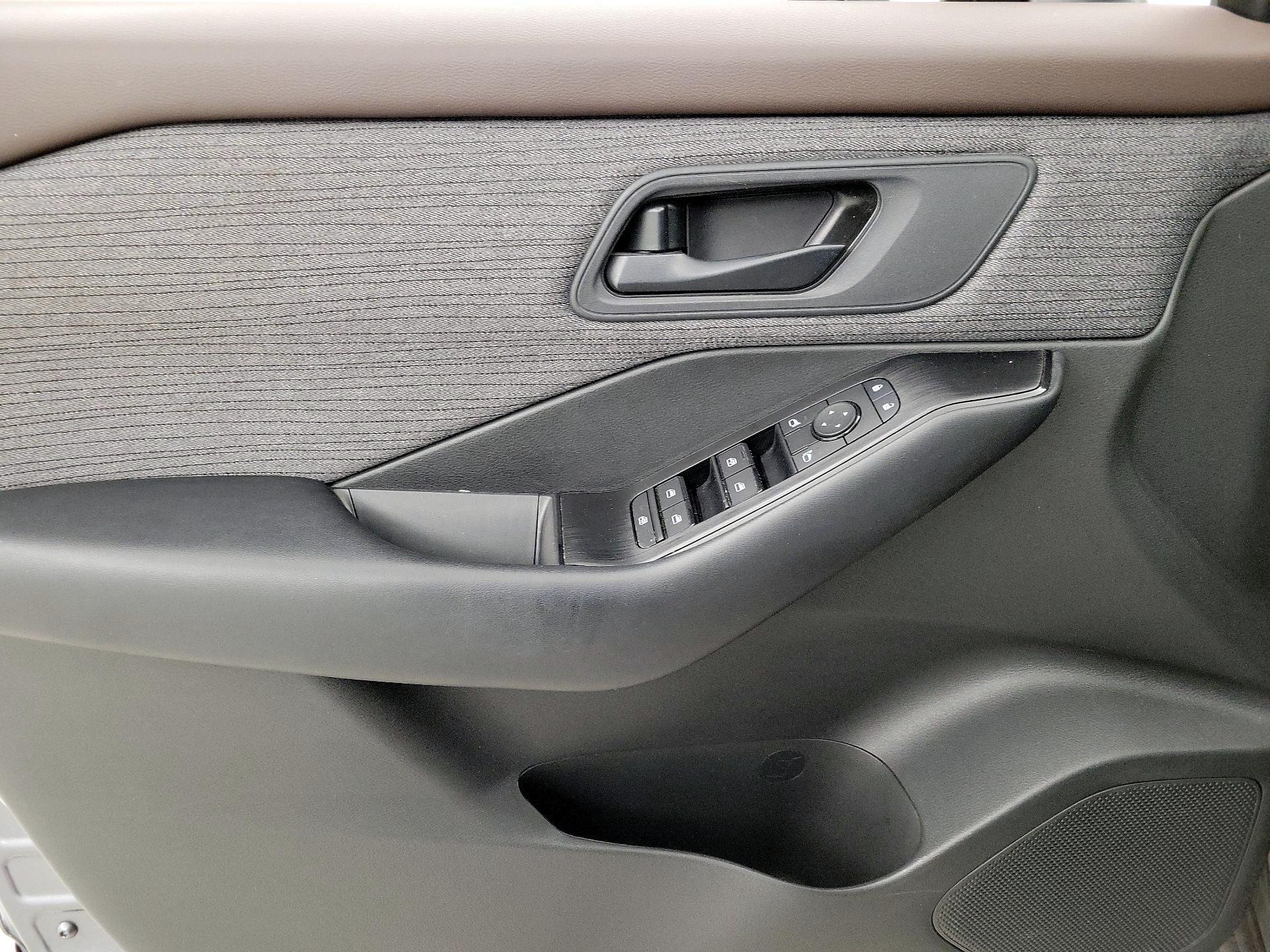 Thumbnail: 2023 Nissan Rogue - 12