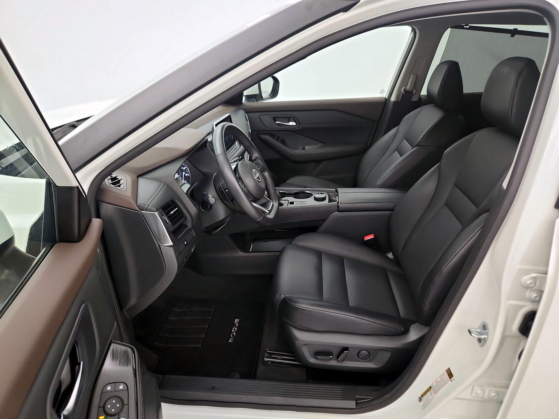 Thumbnail: 2023 Nissan Rogue - 11