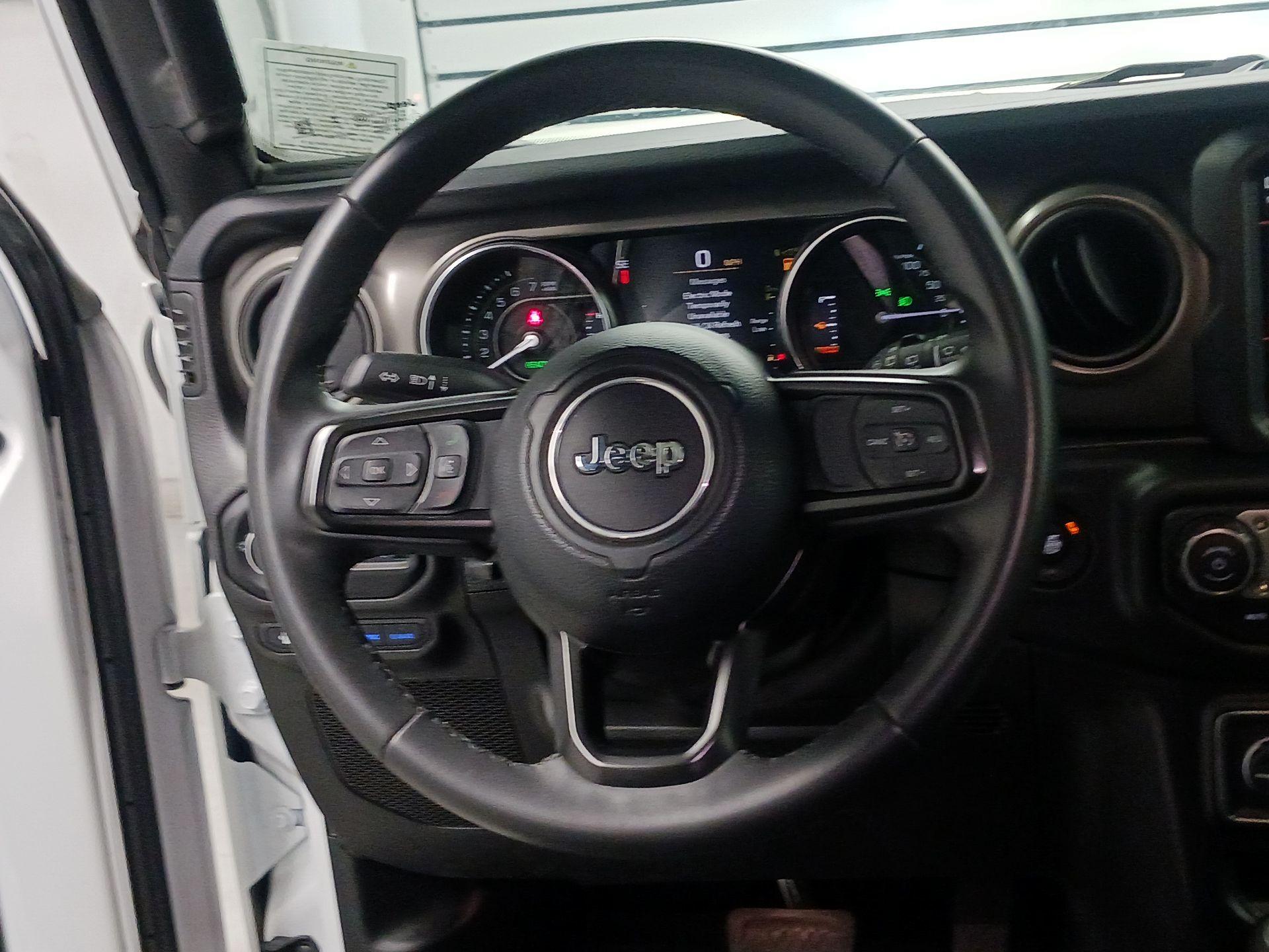Thumbnail: 2023 Jeep Wrangler - 10