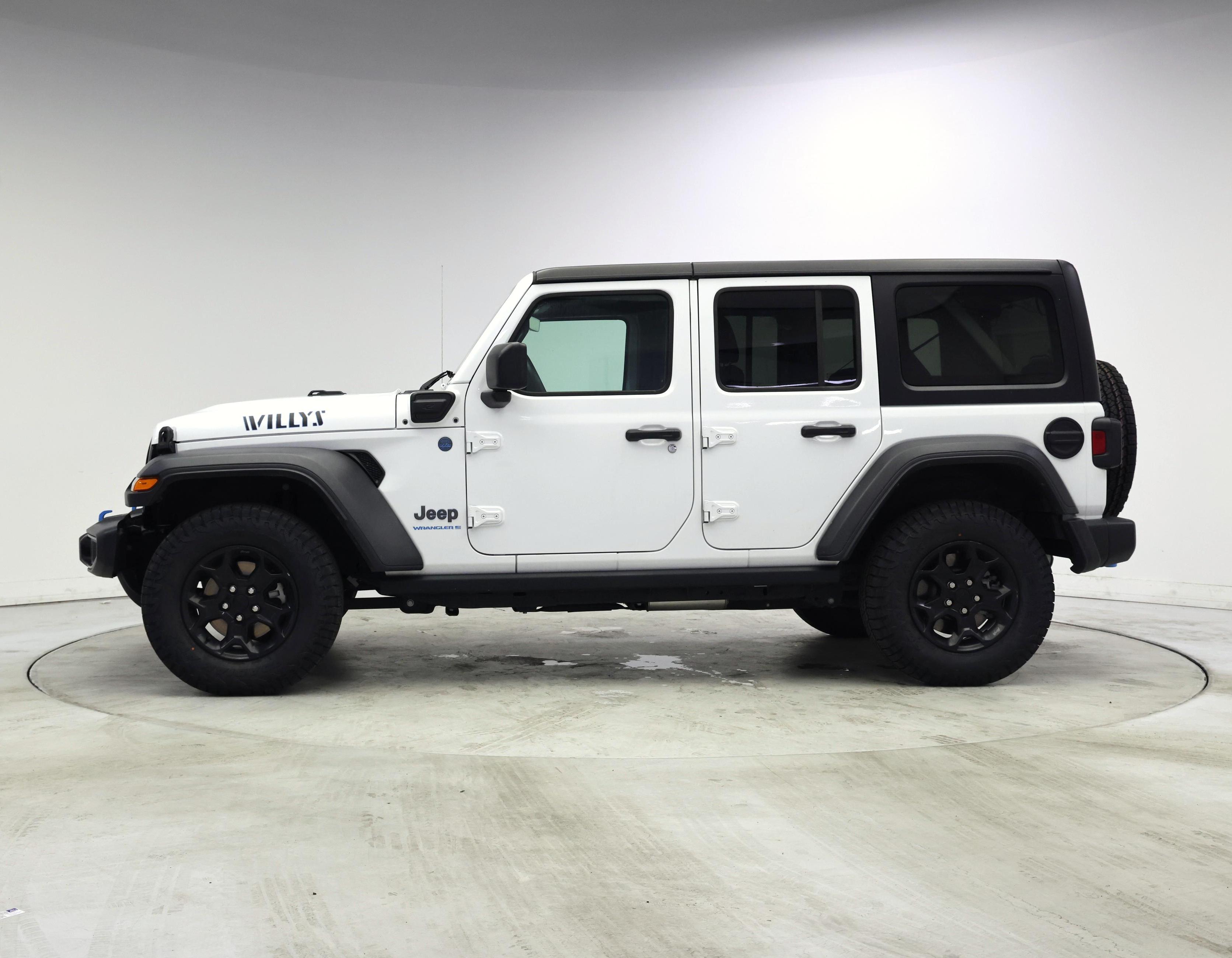 Thumbnail: 2023 Jeep Wrangler - 3