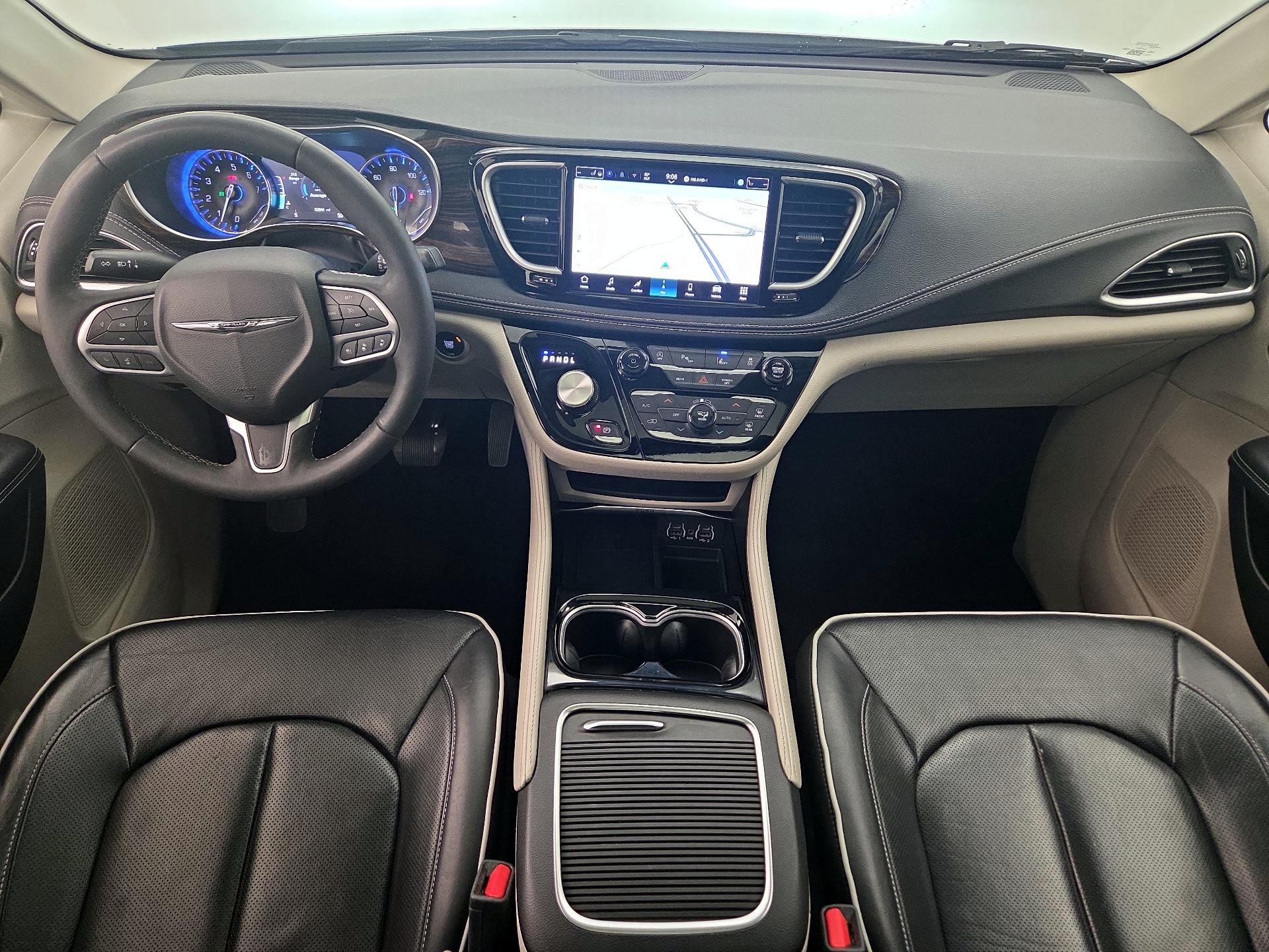 Thumbnail: 2024 Chrysler Pacifica - 9