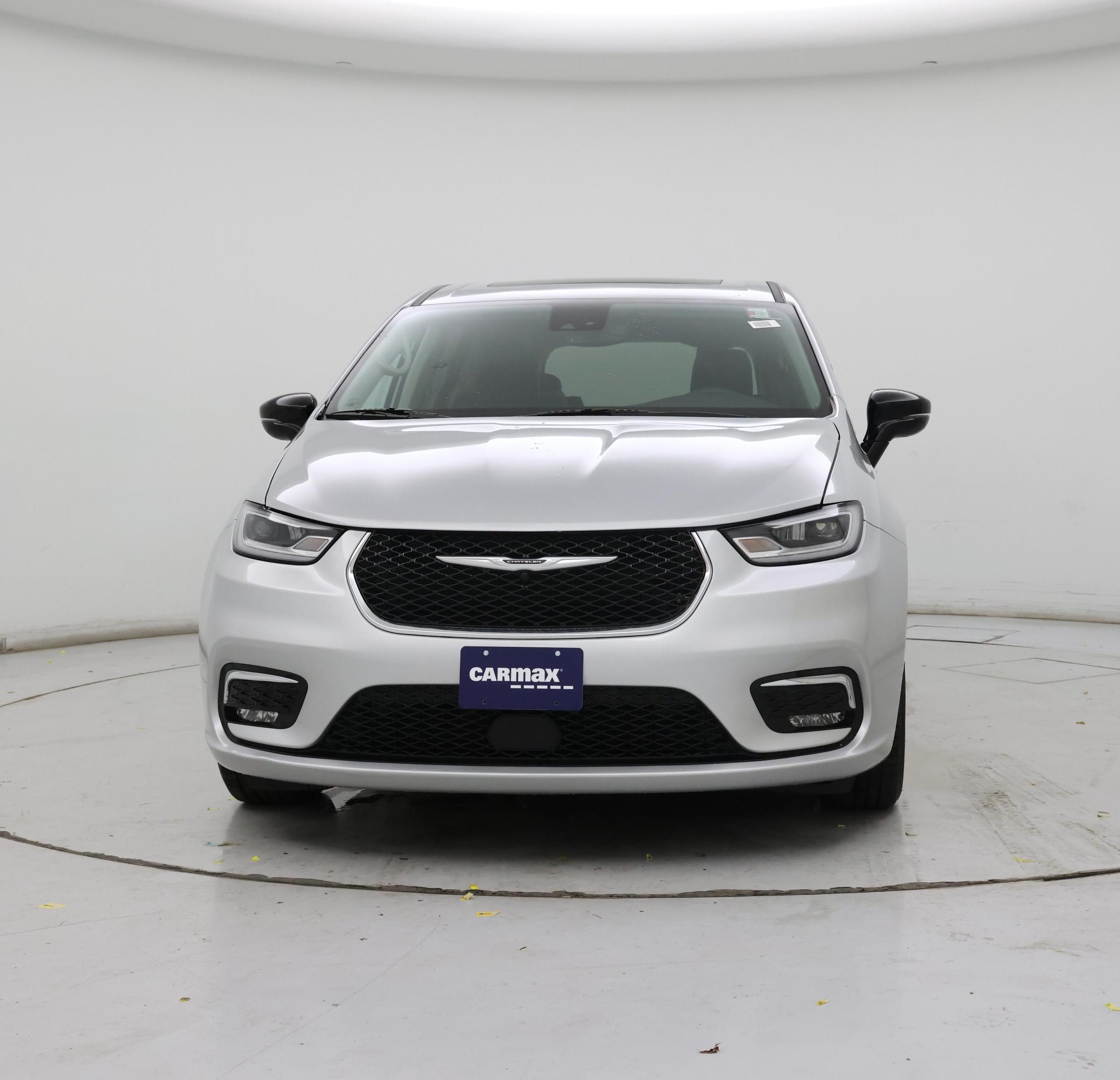 Thumbnail: 2024 Chrysler Pacifica - 5
