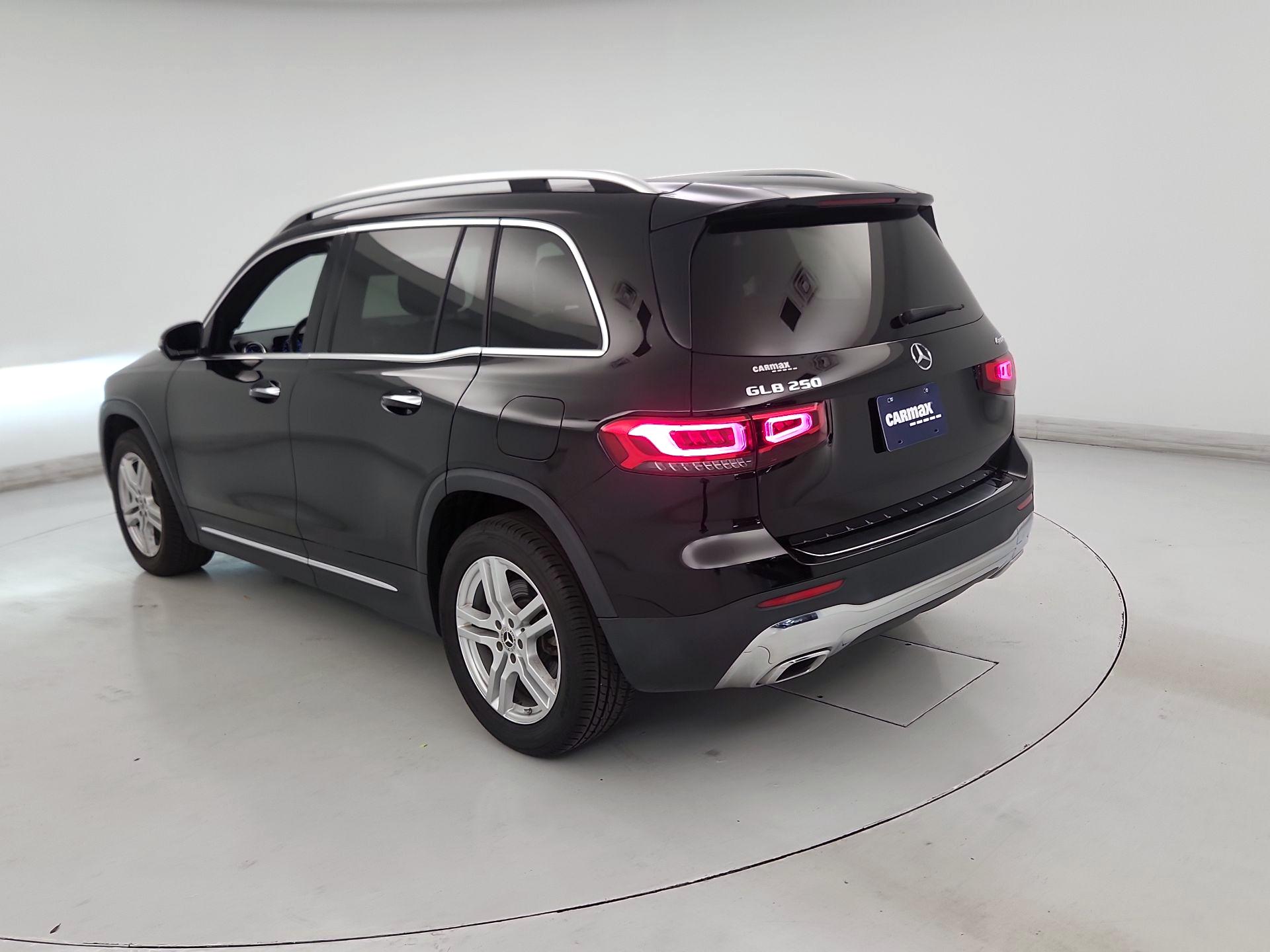 Thumbnail: 2022 Mercedes-Benz GLB - 7
