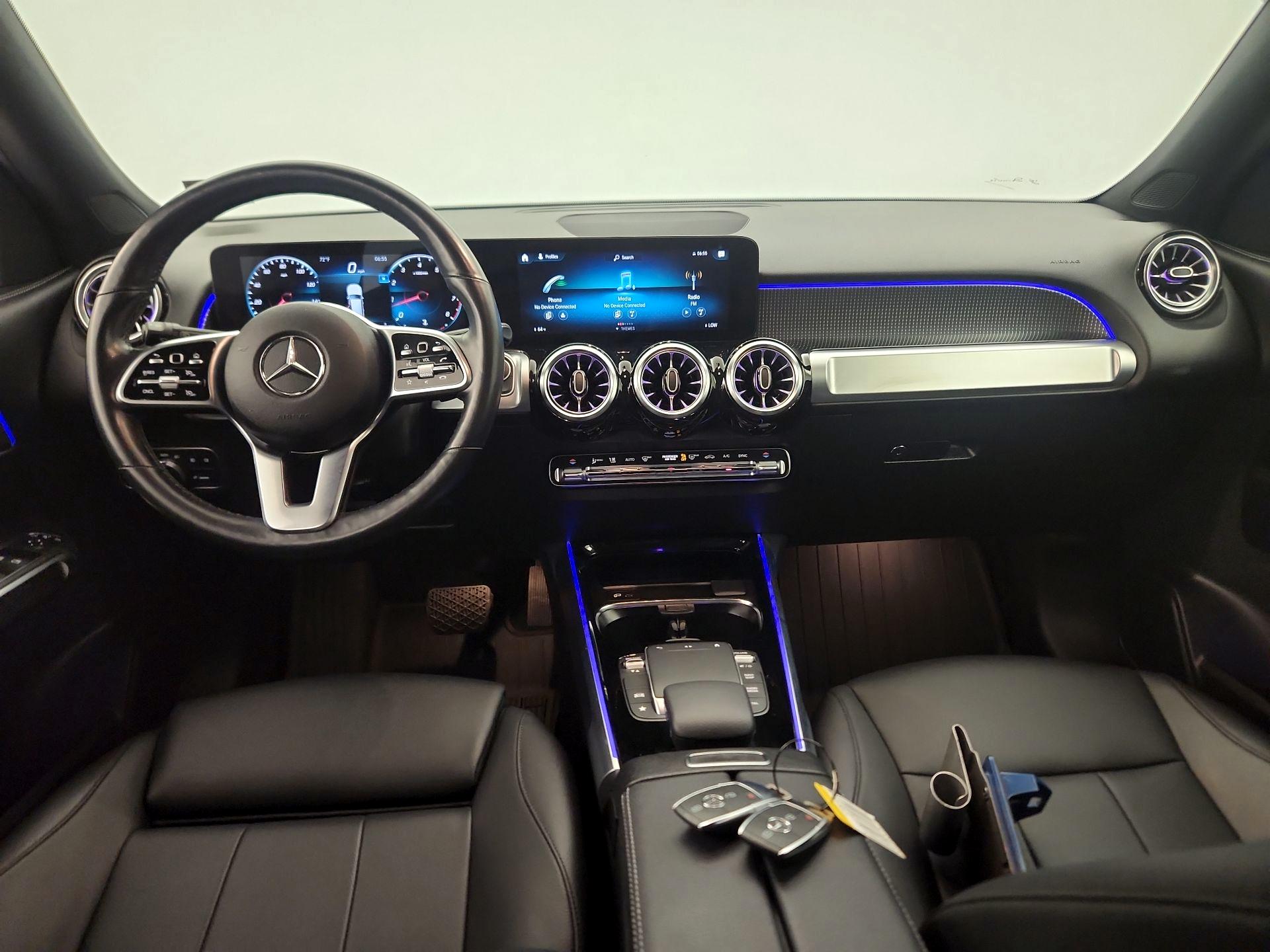 Thumbnail: 2022 Mercedes-Benz GLB - 8