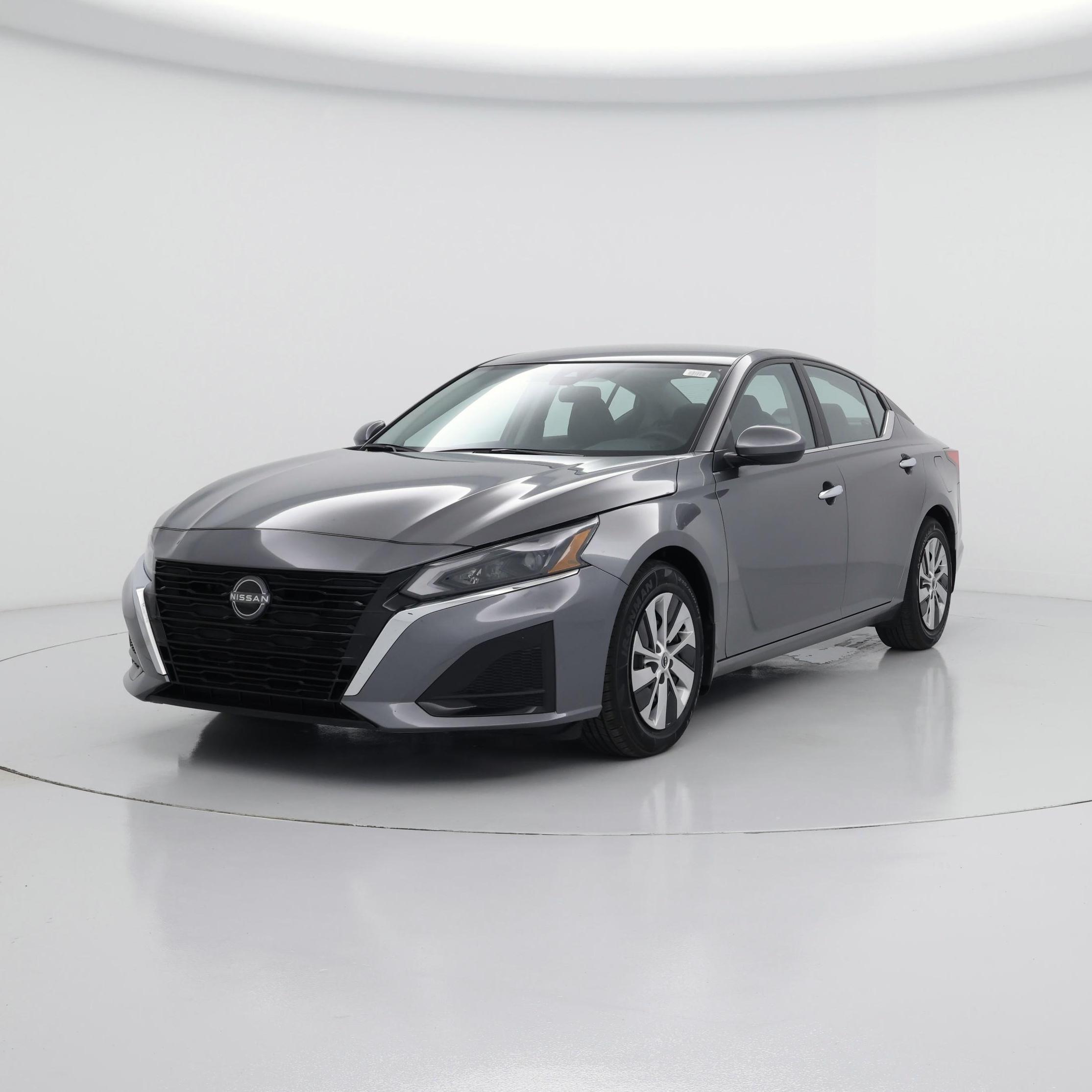 Thumbnail: 2023 Nissan Altima - 4