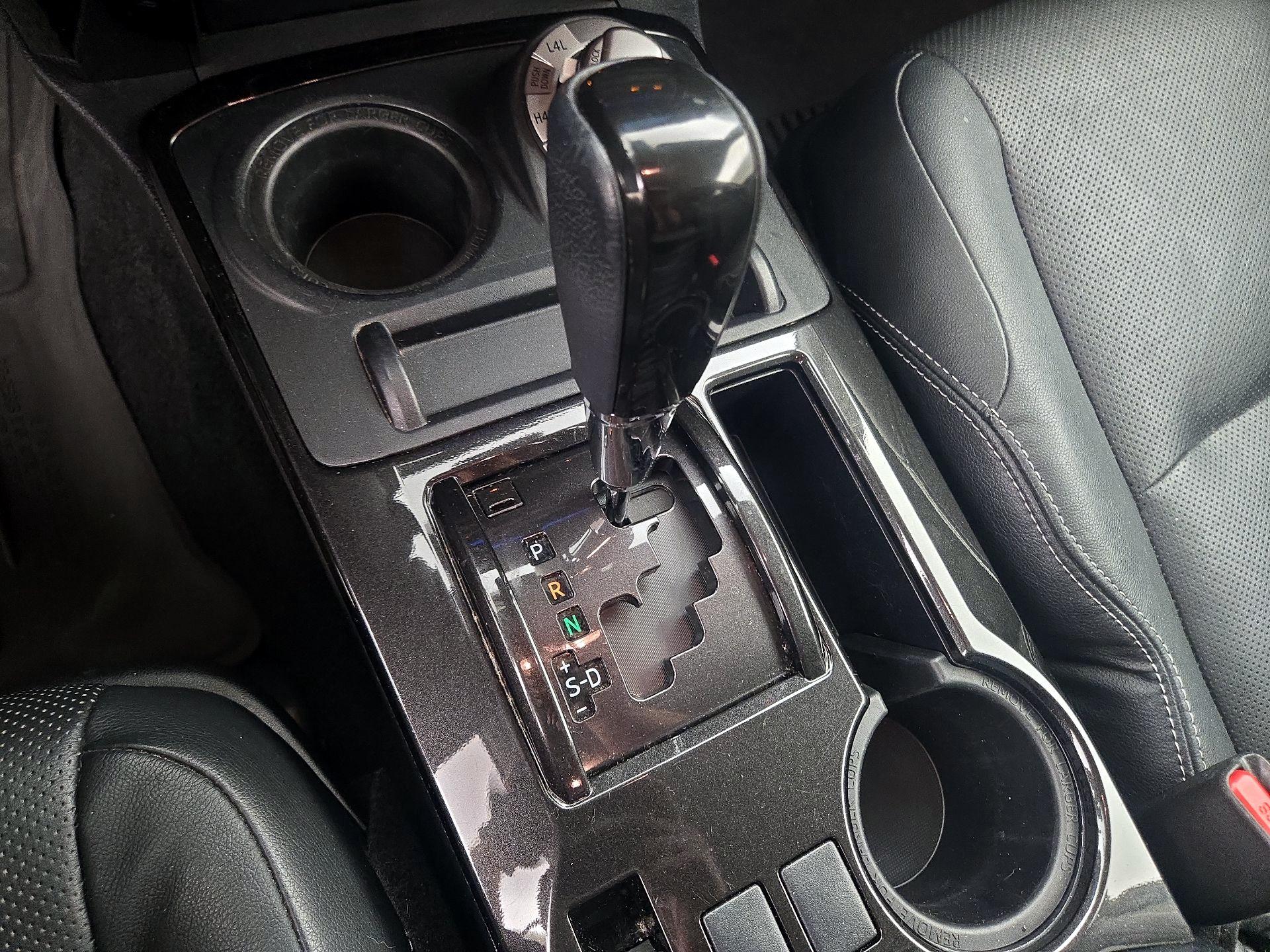 Thumbnail: 2021 Toyota 4Runner - 18