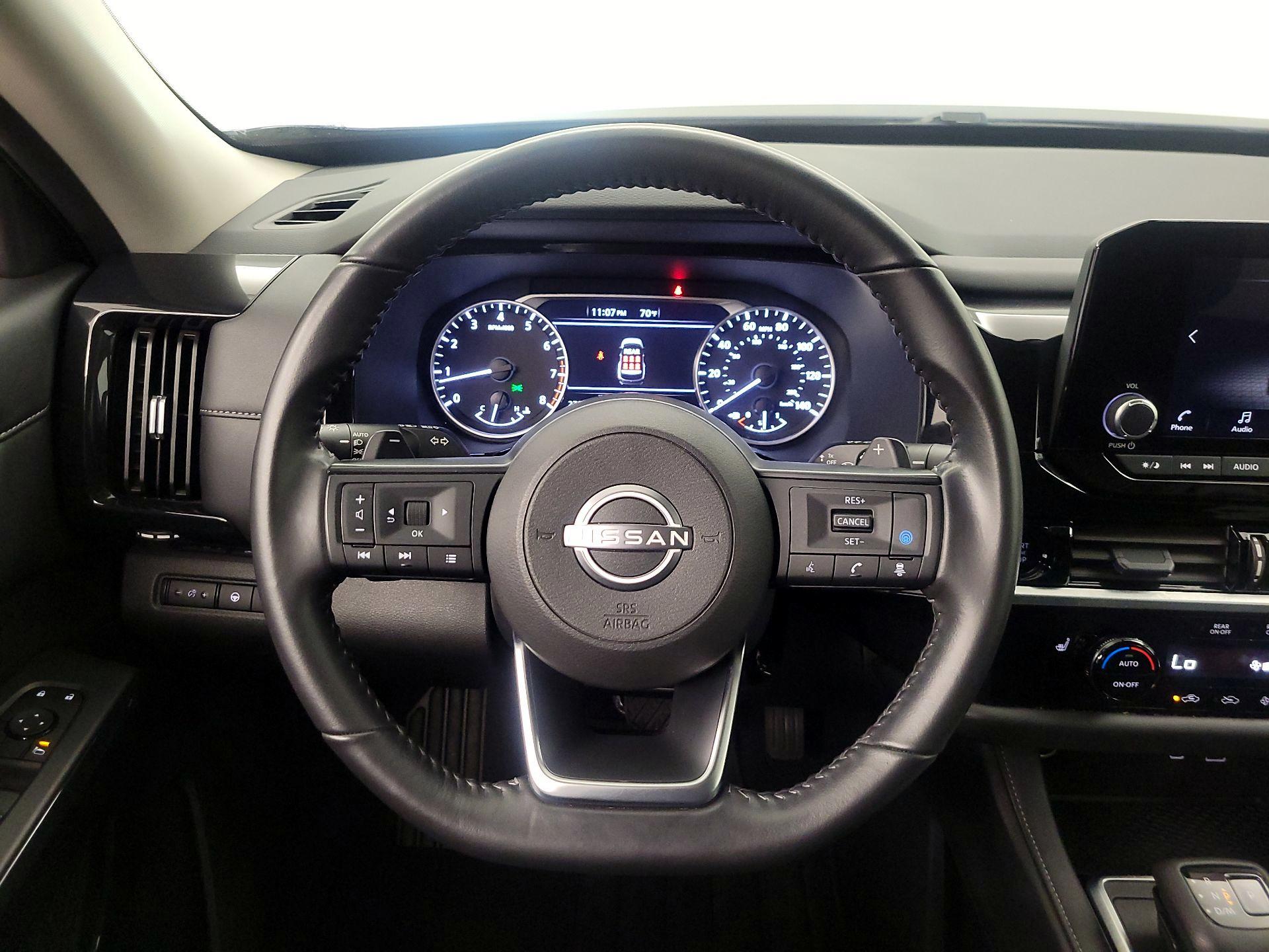 Thumbnail: 2025 Nissan Pathfinder - 10