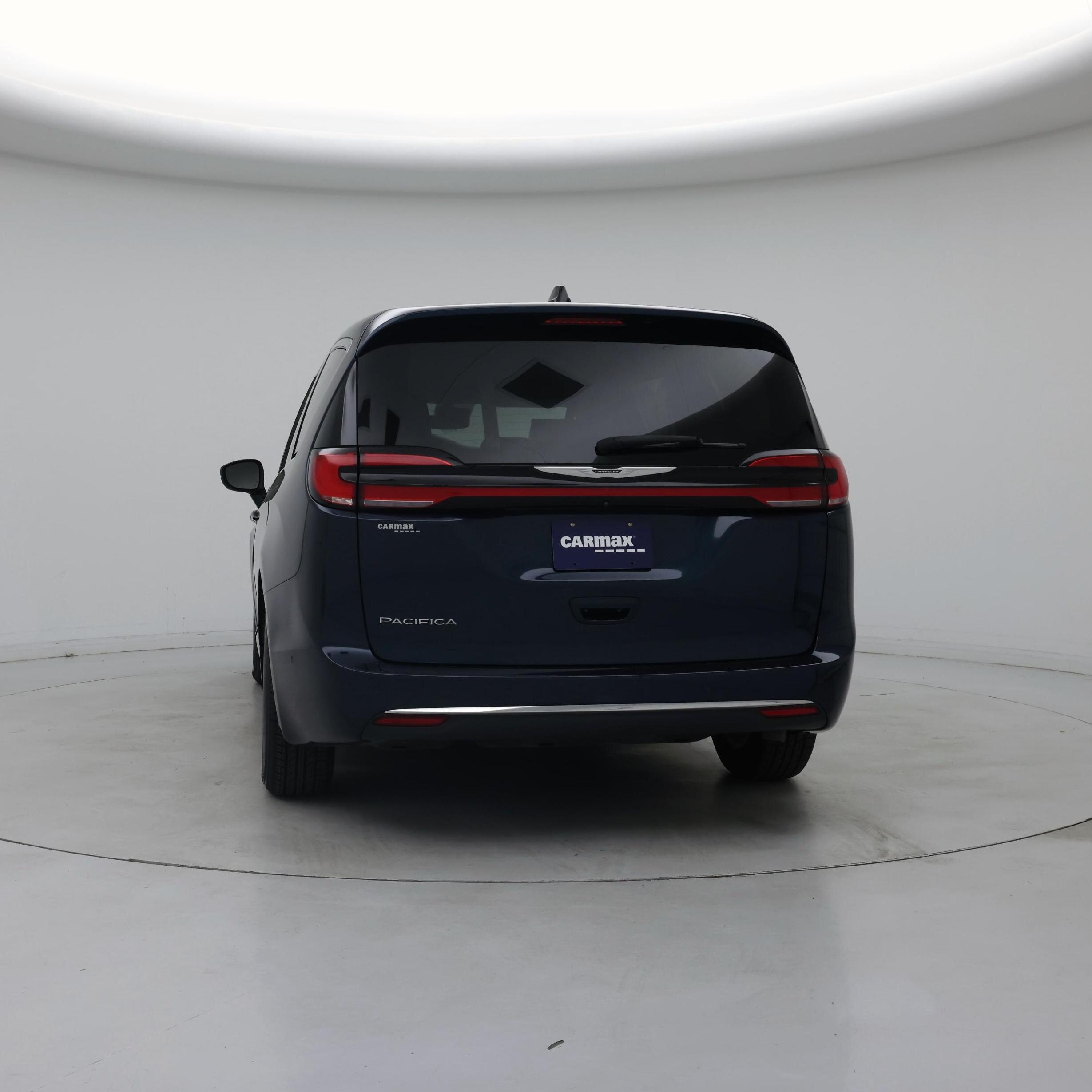 Thumbnail: 2023 Chrysler Pacifica - 6