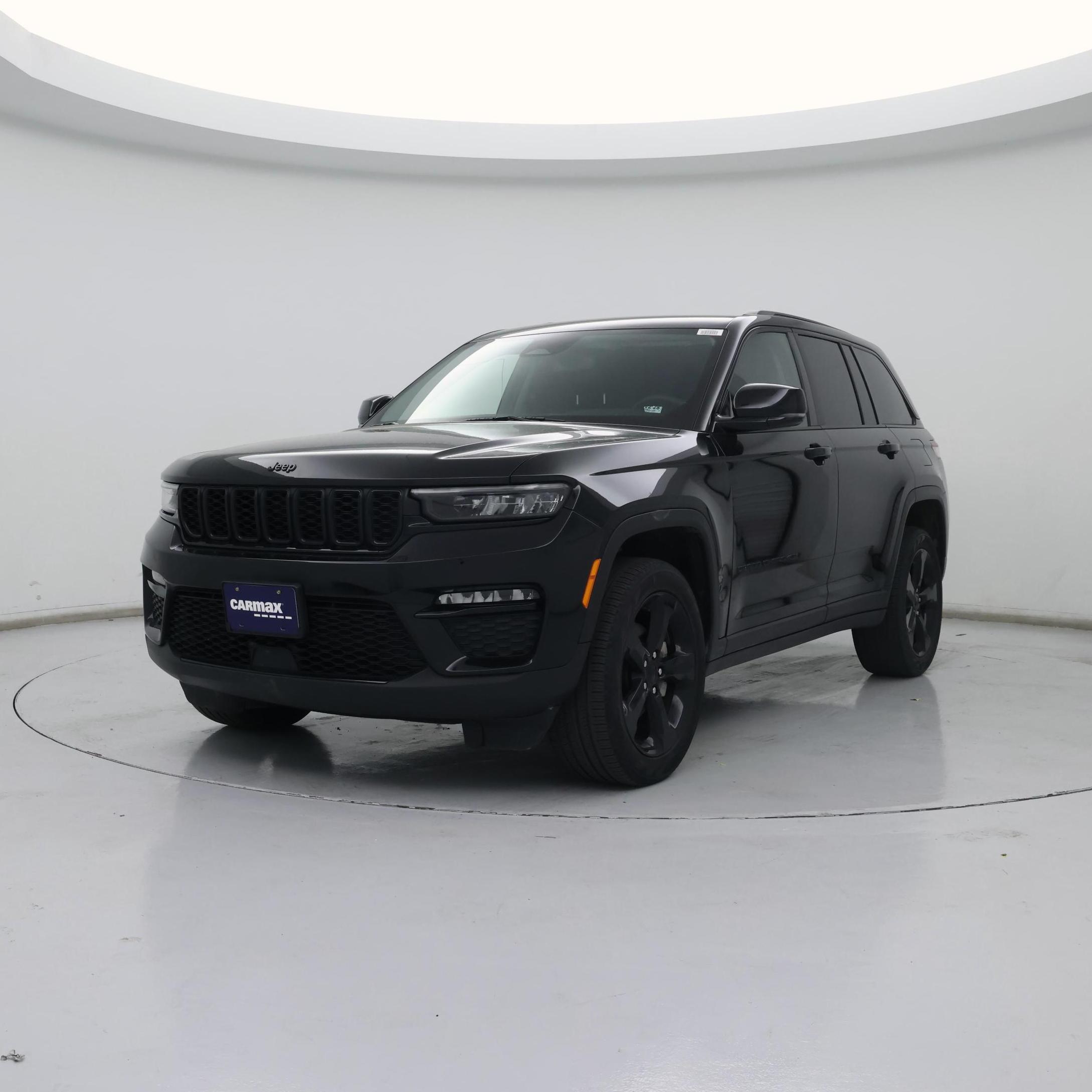 Thumbnail: 2023 Jeep Grand Cherokee - 4