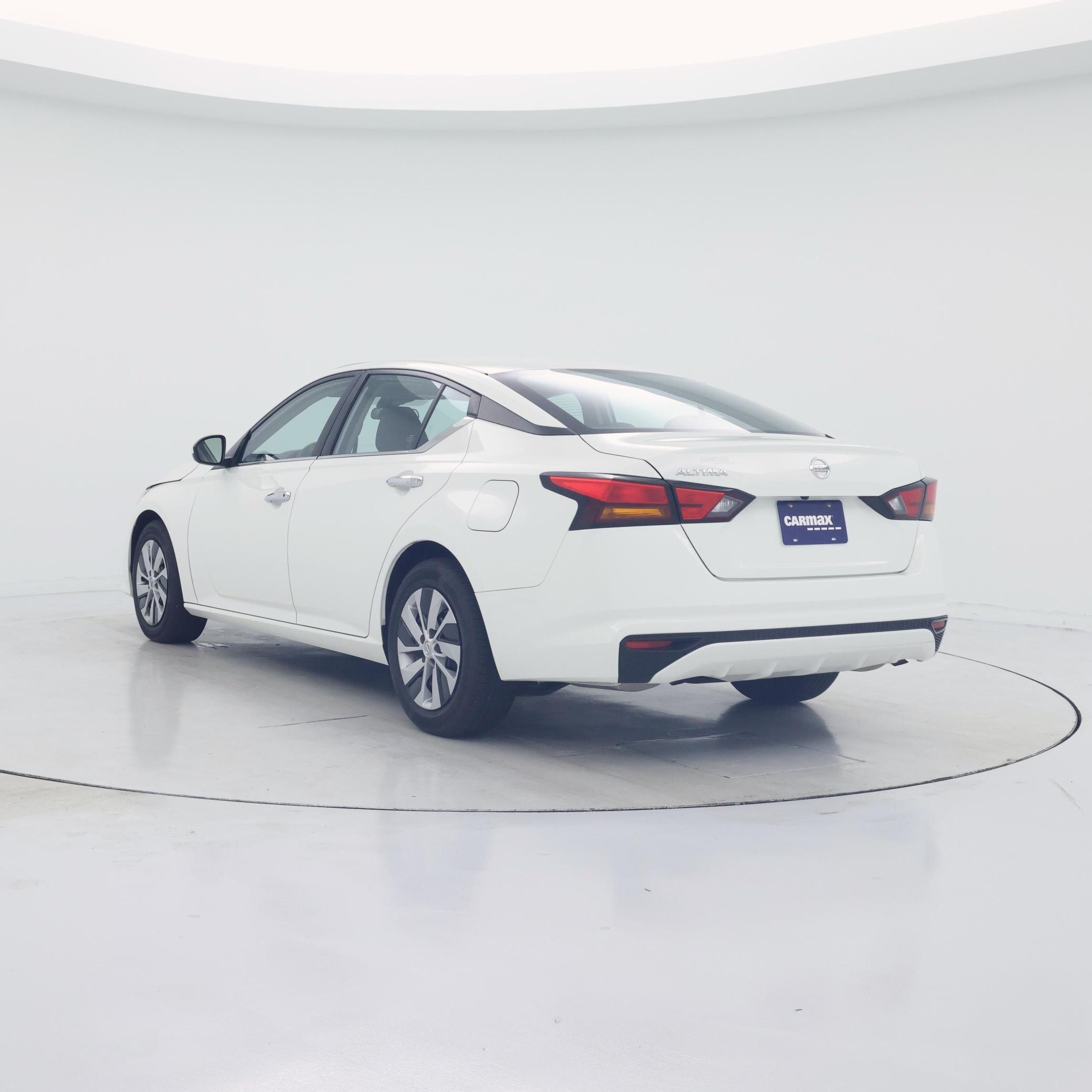 Thumbnail: 2022 Nissan Altima - 2