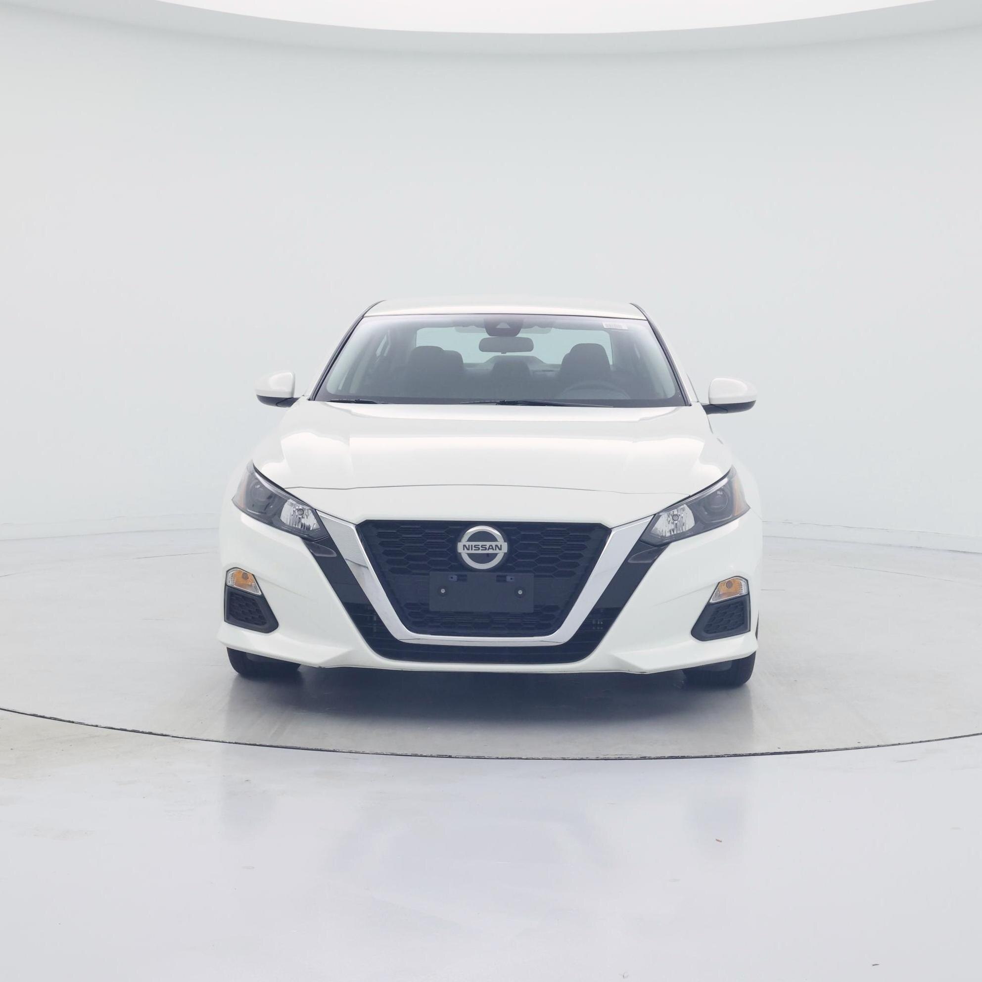 Thumbnail: 2022 Nissan Altima - 5