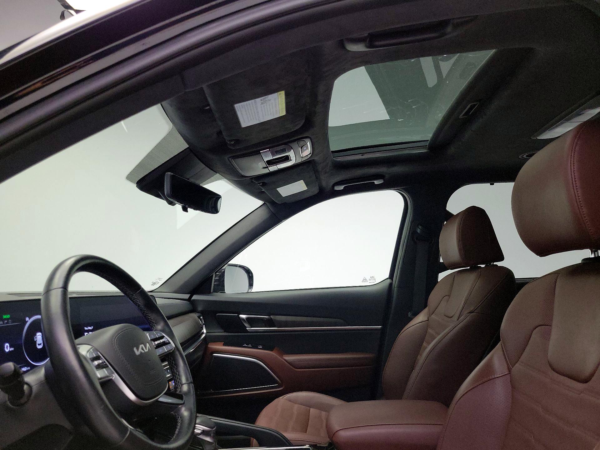Thumbnail: 2023 Kia Telluride - 20