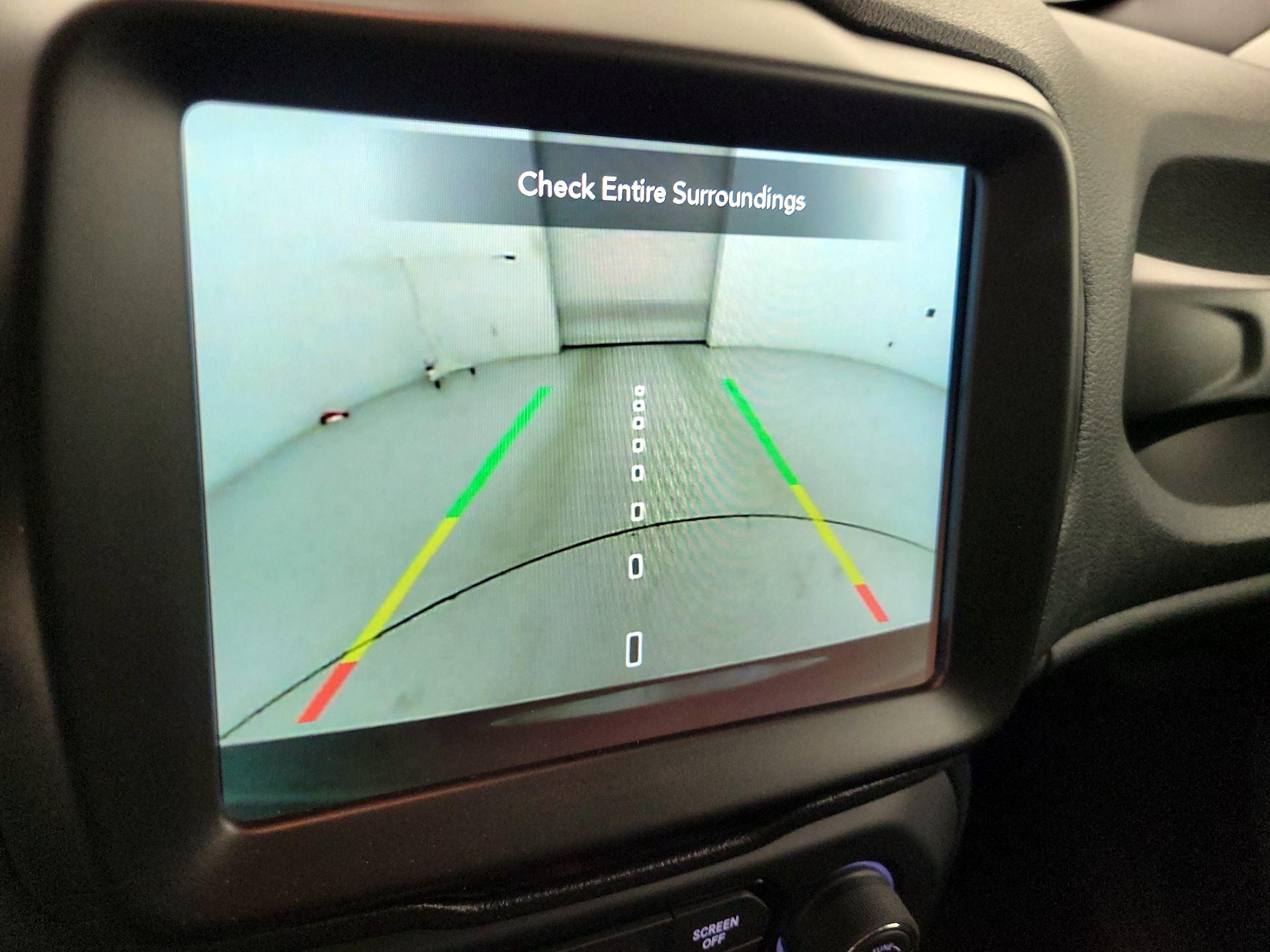 Thumbnail: 2022 Jeep Renegade - 15