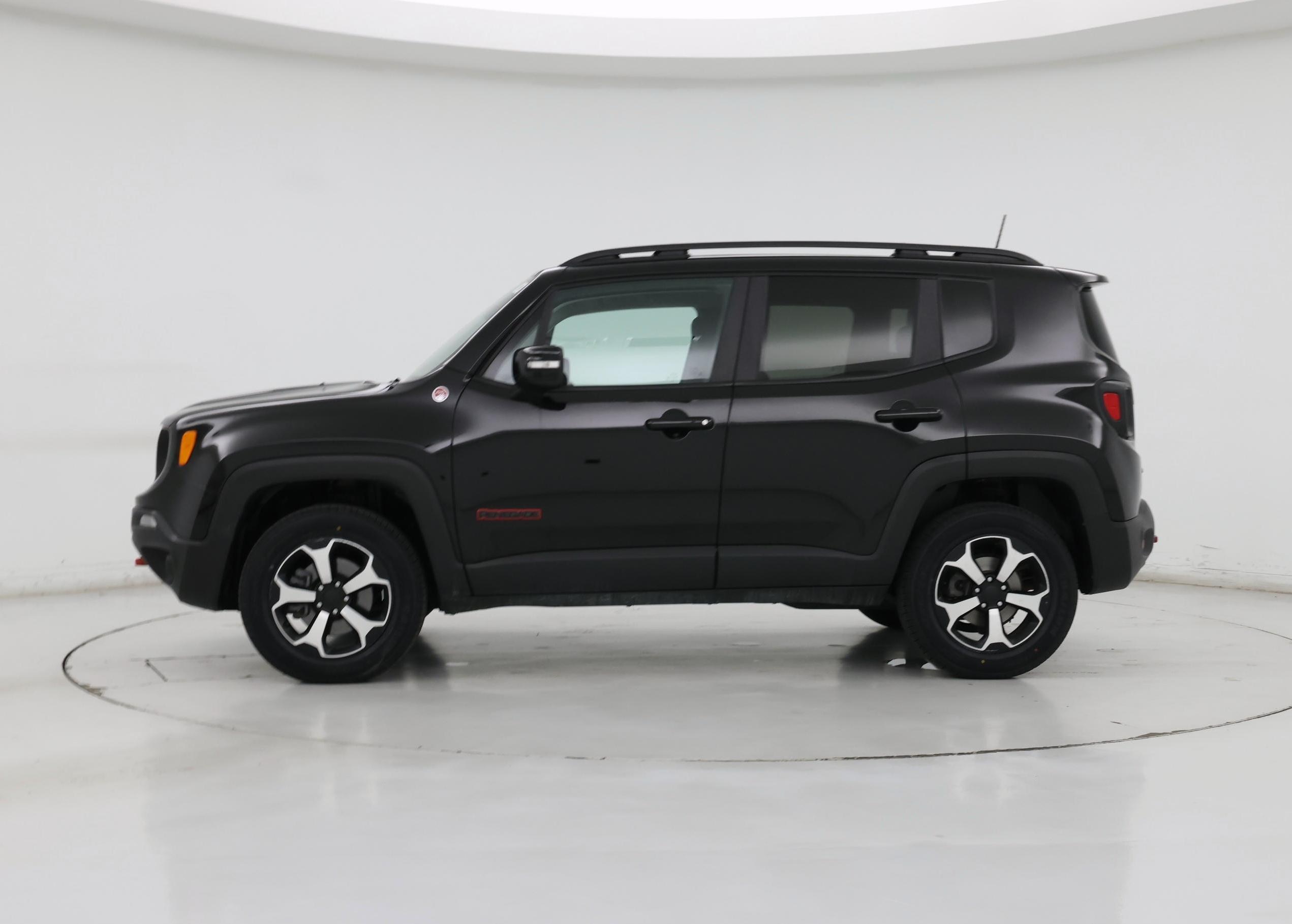 Thumbnail: 2022 Jeep Renegade - 3