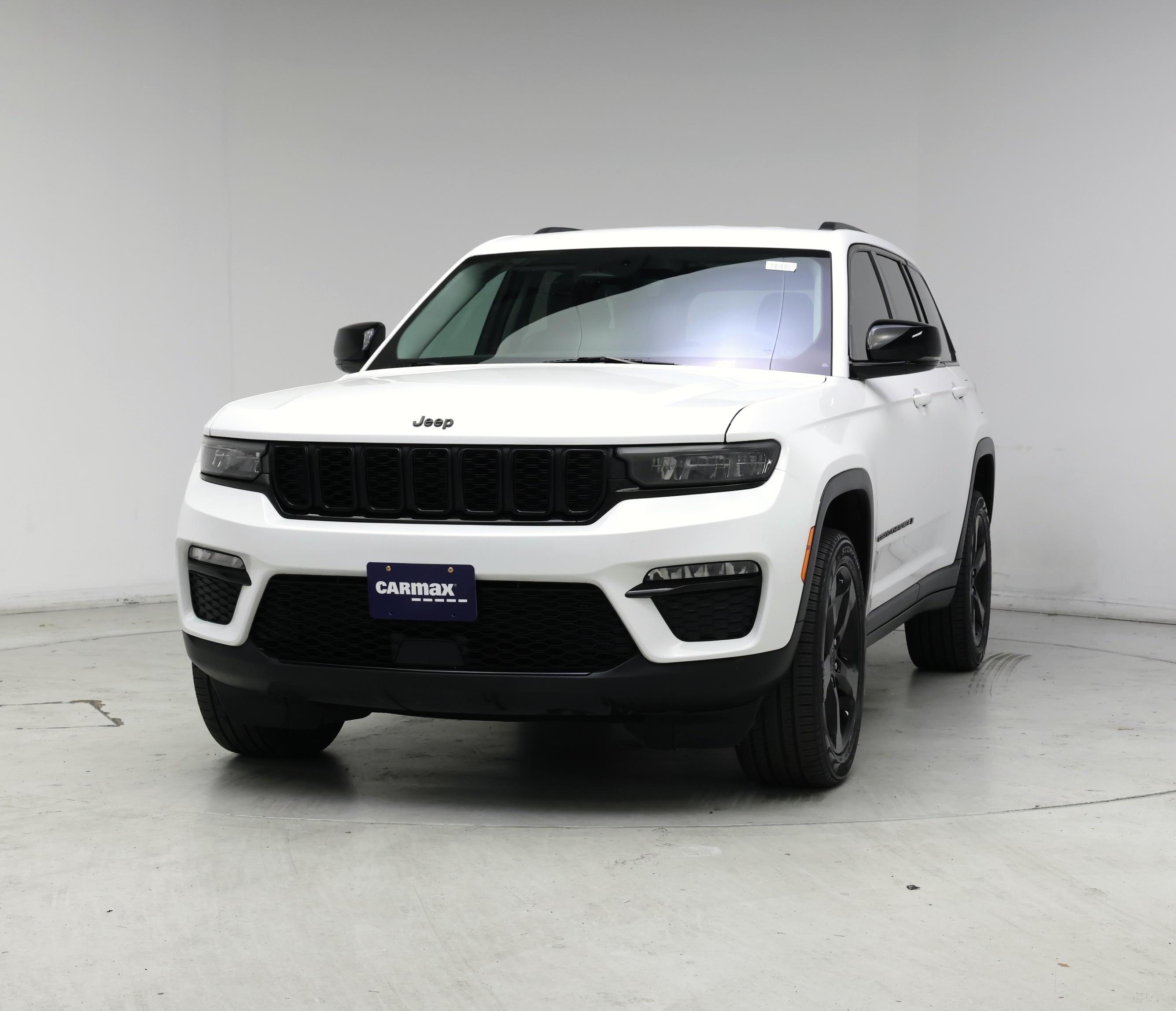 Thumbnail: 2023 Jeep Grand Cherokee - 4