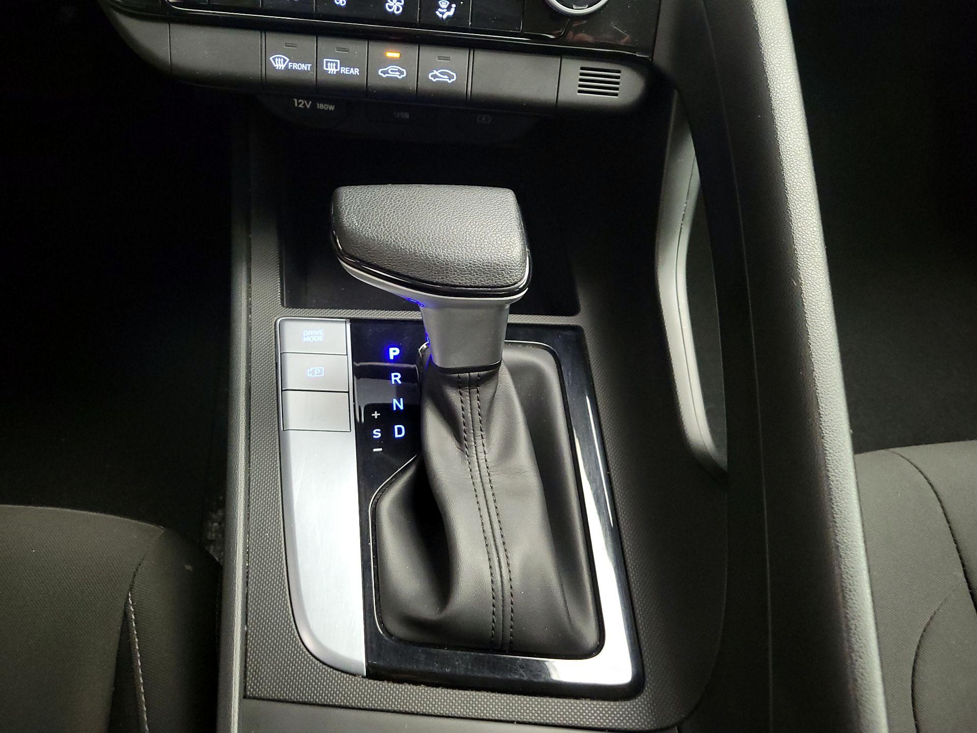 Thumbnail: 2024 Hyundai Elantra - 18