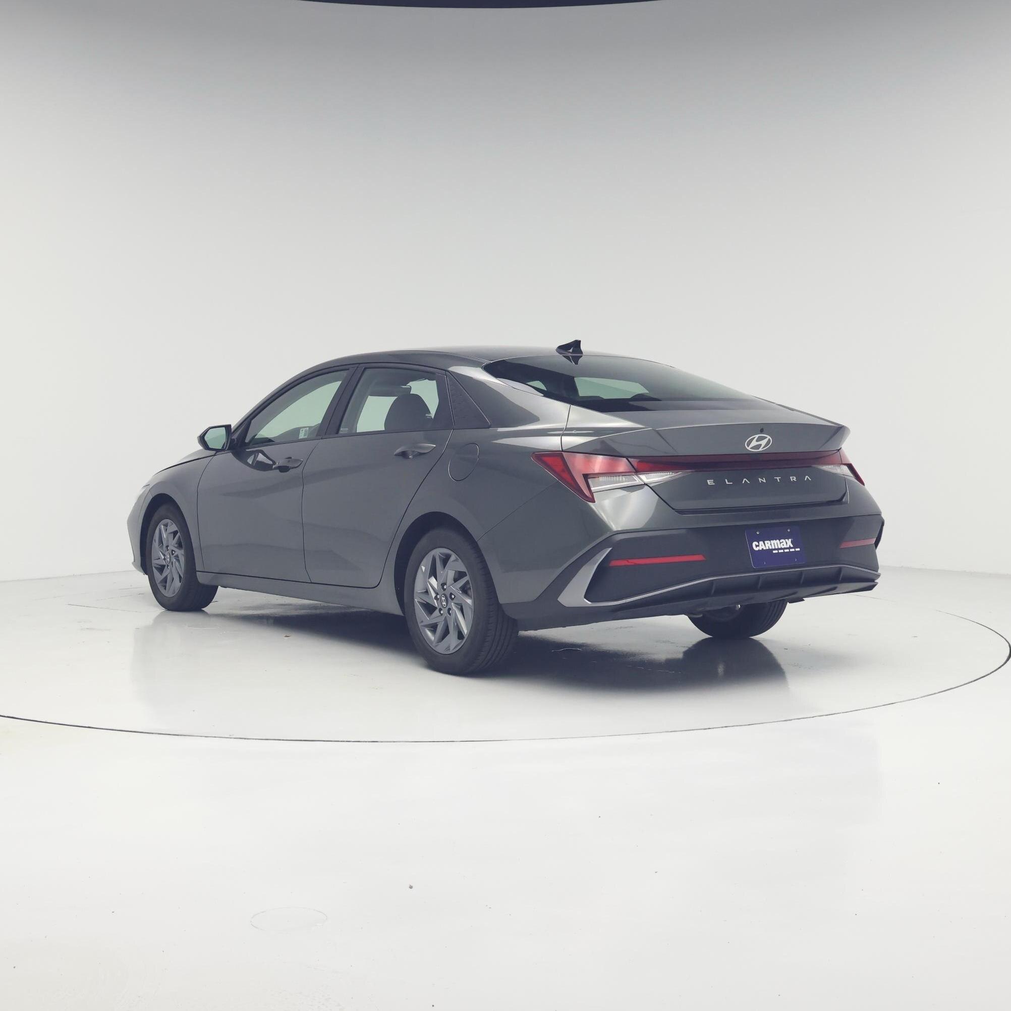 Thumbnail: 2024 Hyundai Elantra - 2