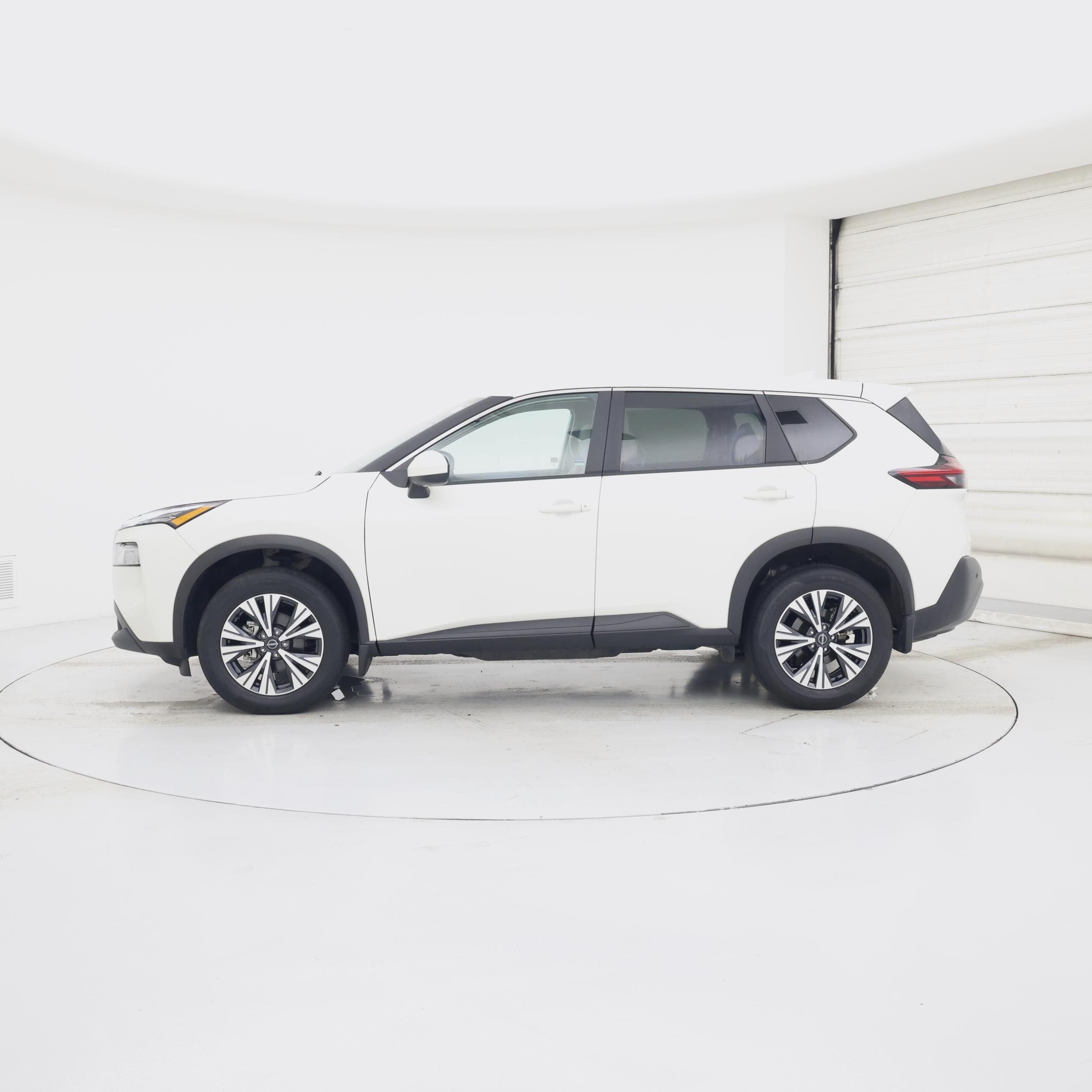 Thumbnail: 2023 Nissan Rogue - 3