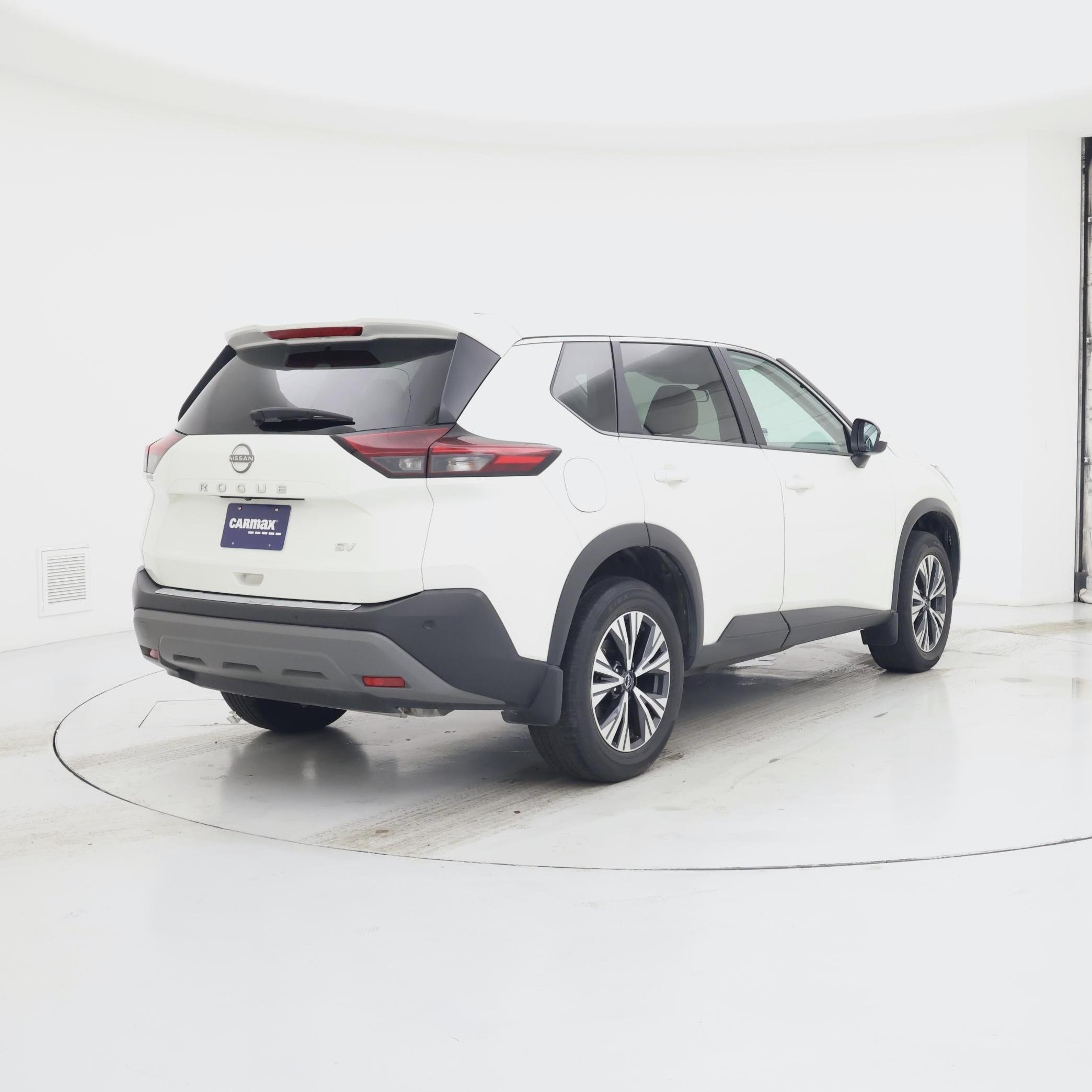 Thumbnail: 2023 Nissan Rogue - 8