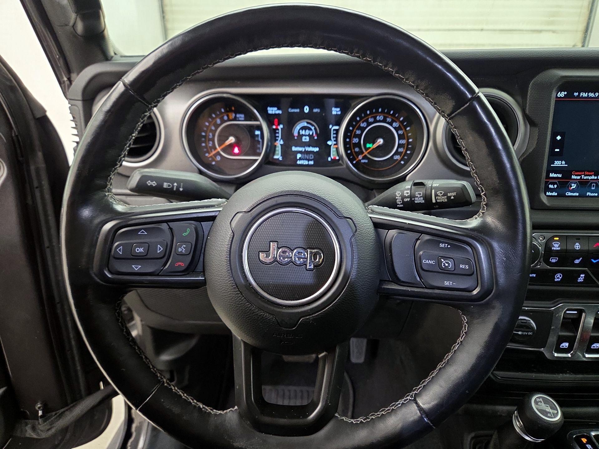Thumbnail: 2021 Jeep Wrangler - 10