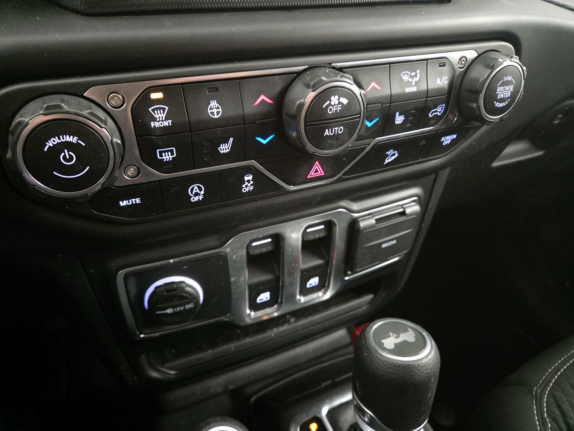 Thumbnail: 2021 Jeep Wrangler - 17