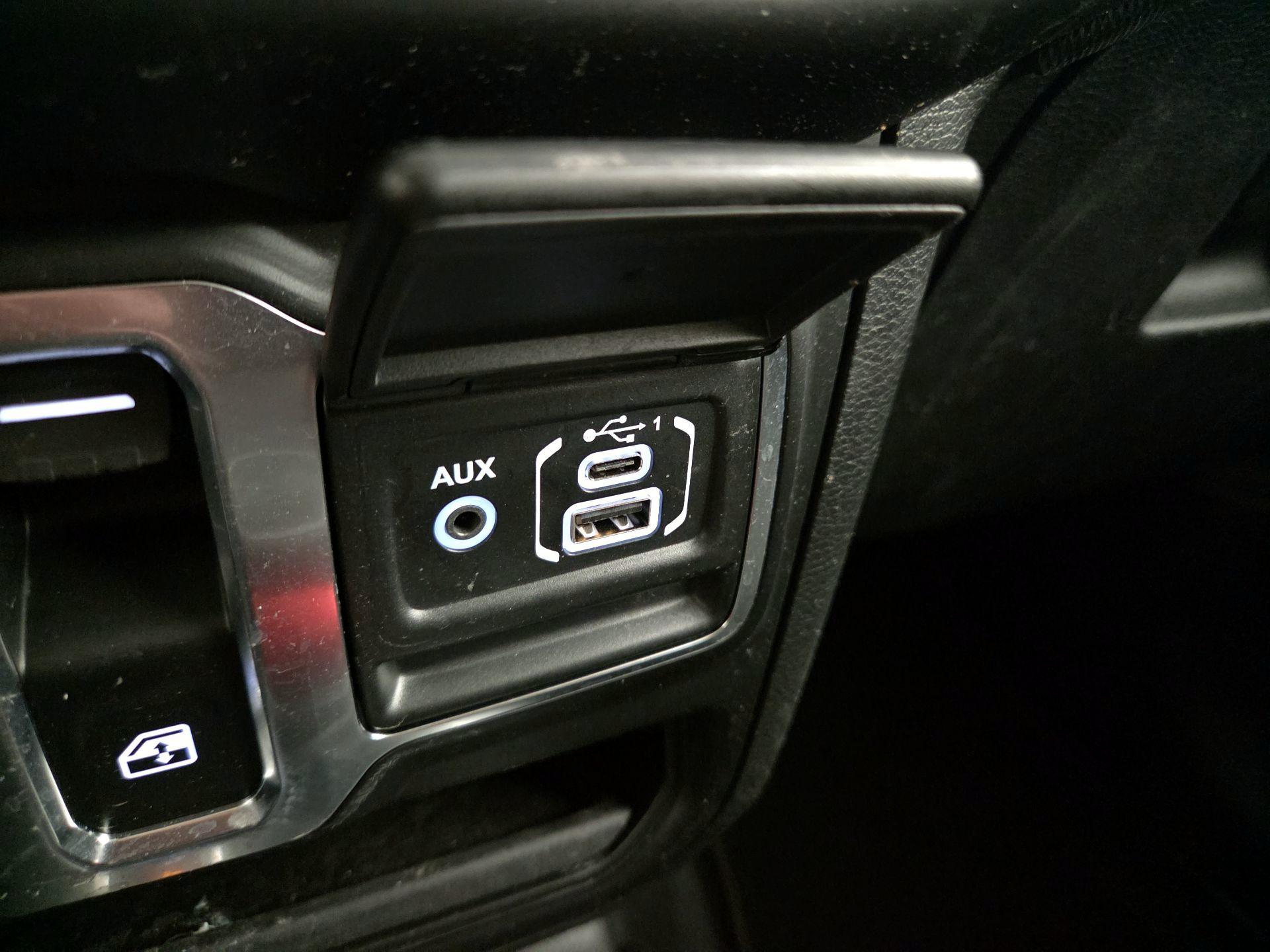 Thumbnail: 2021 Jeep Wrangler - 19