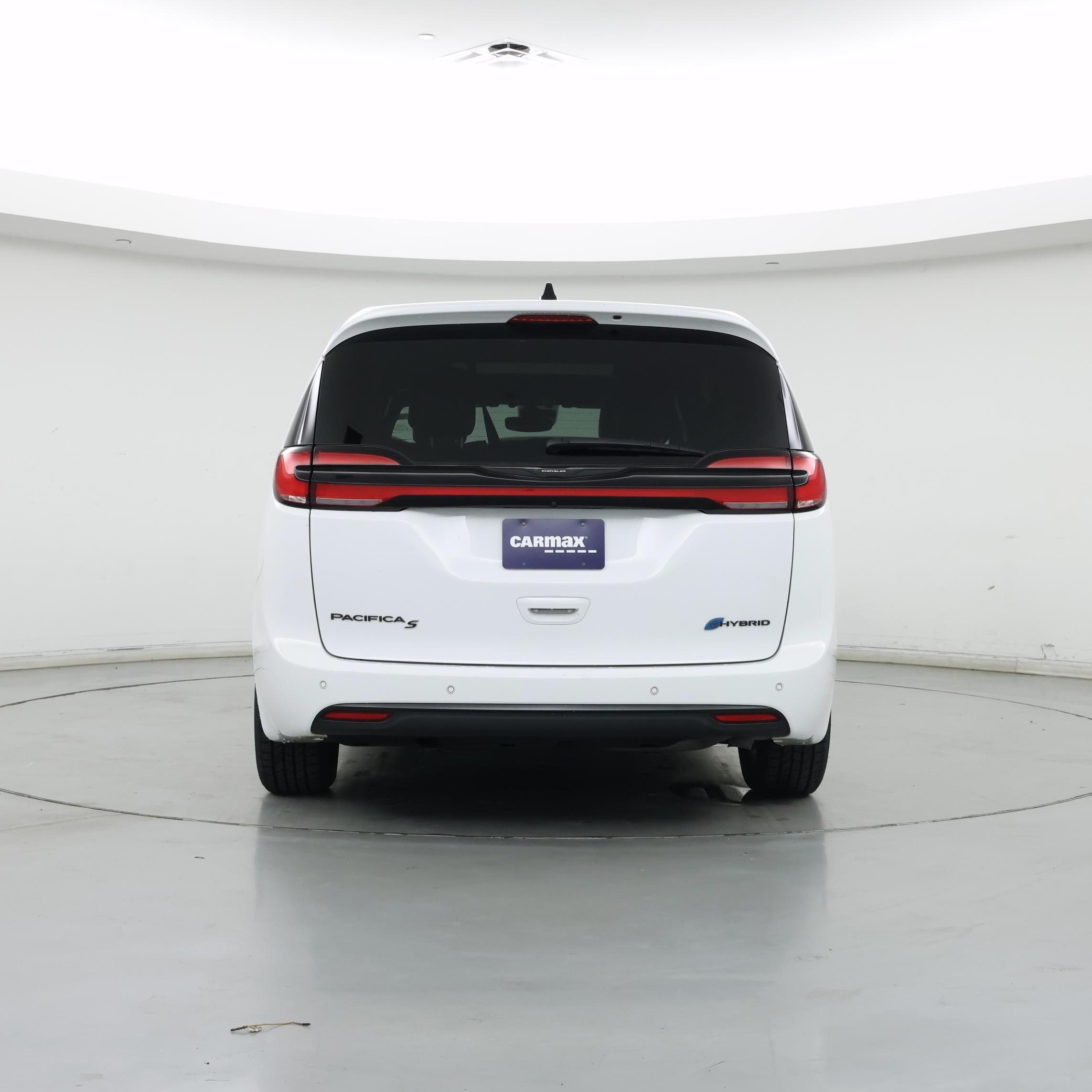 Thumbnail: 2023 Chrysler Pacifica - 6