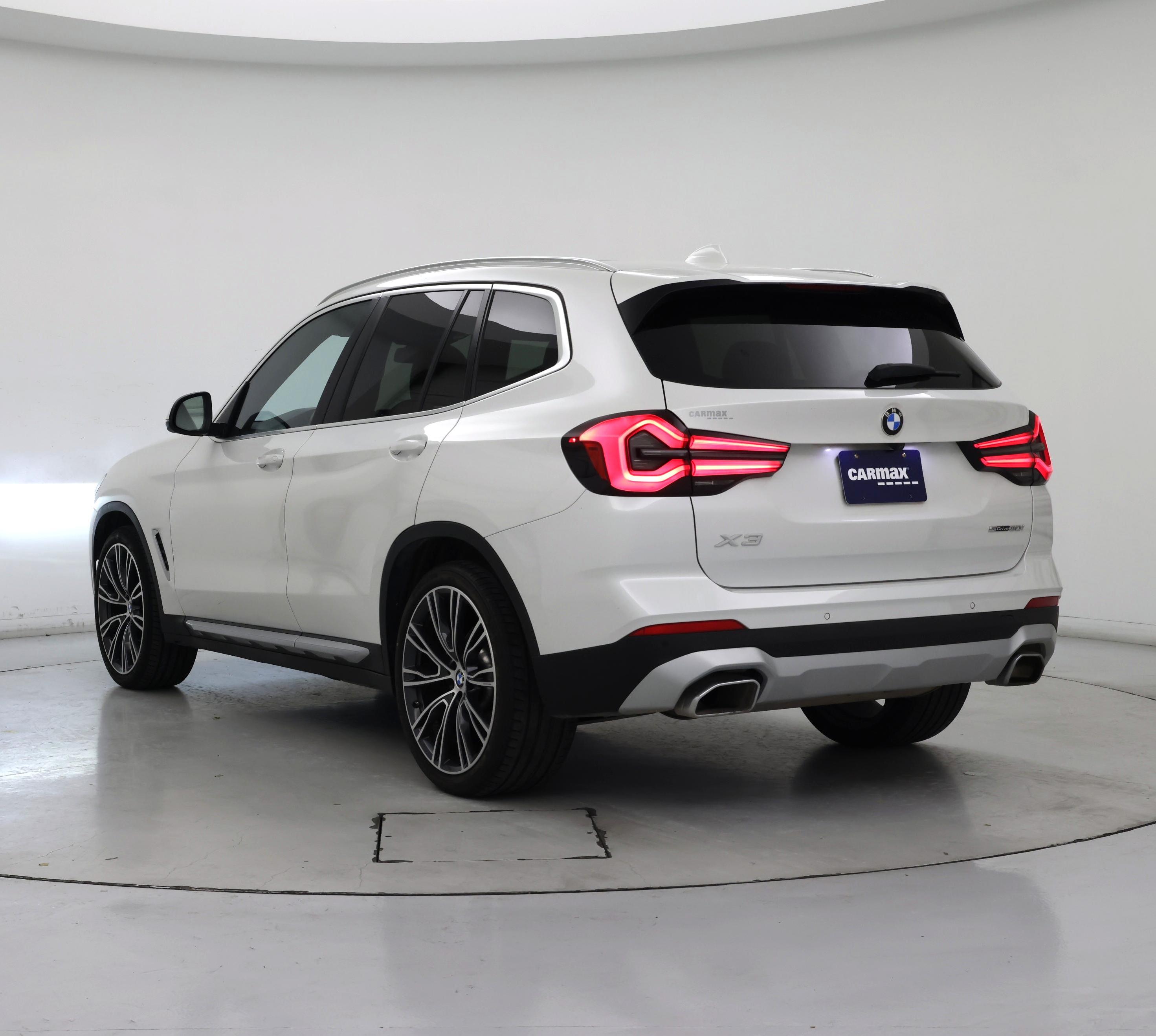 Thumbnail: 2022 BMW X3 - 2